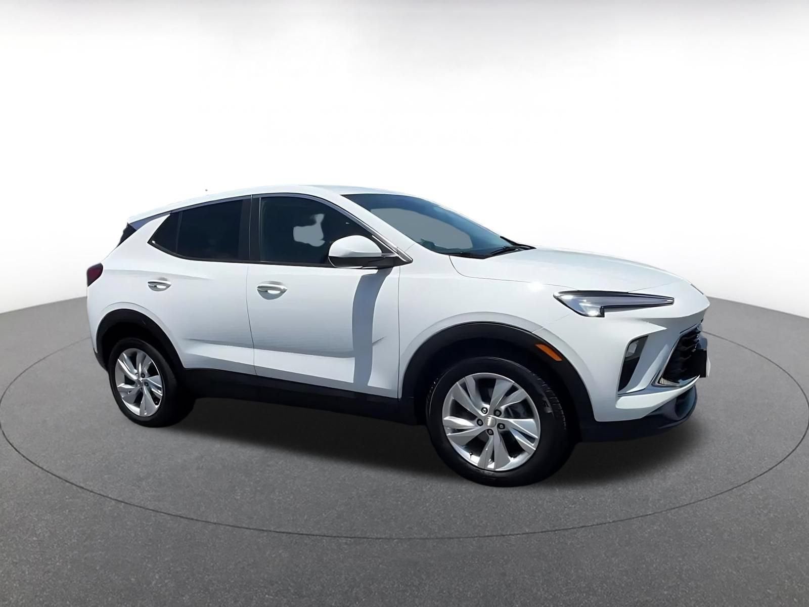 Thumbnail: 2025 Buick Encore GX - 2