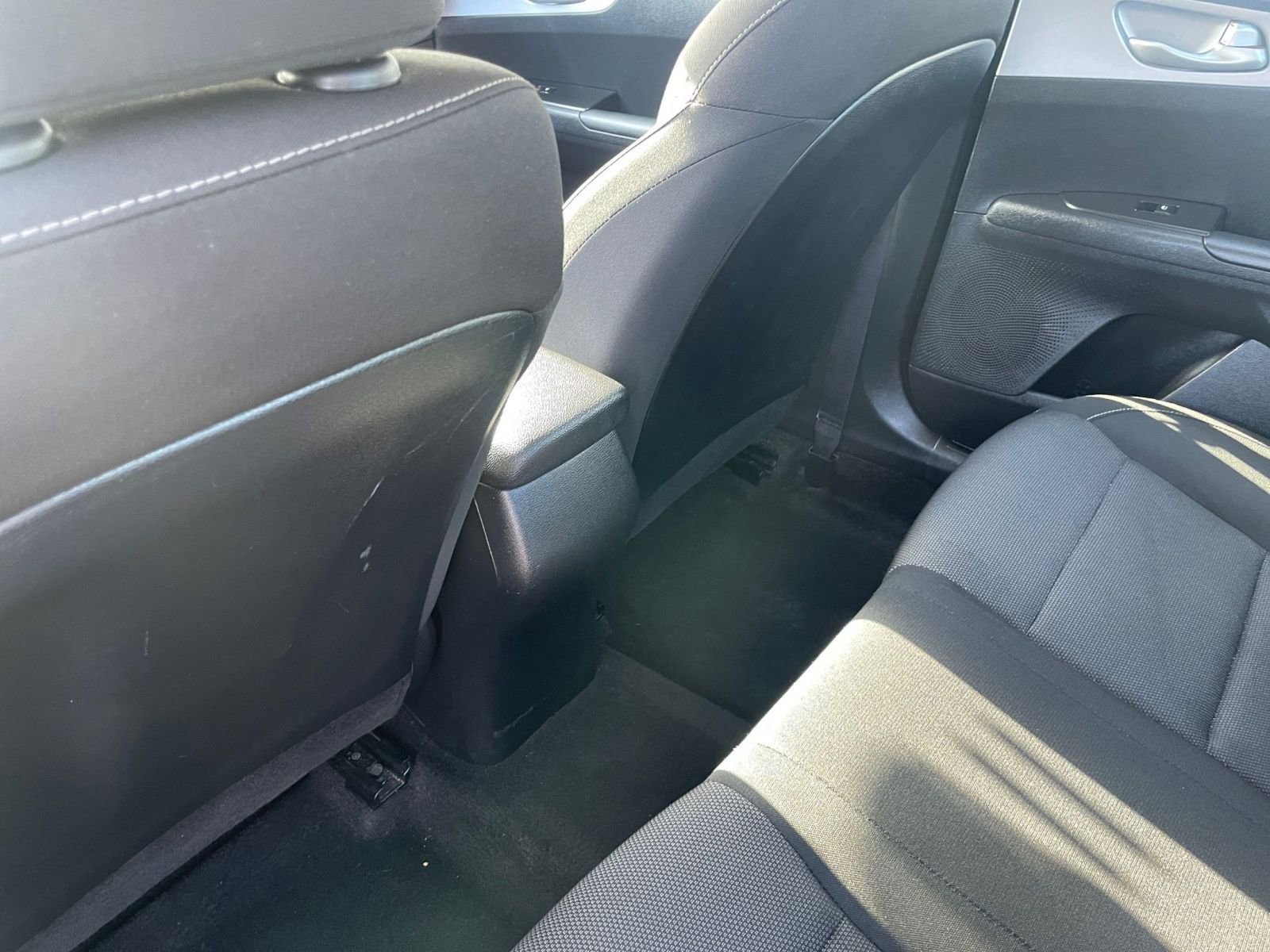2024 Kia Forte LXS 25