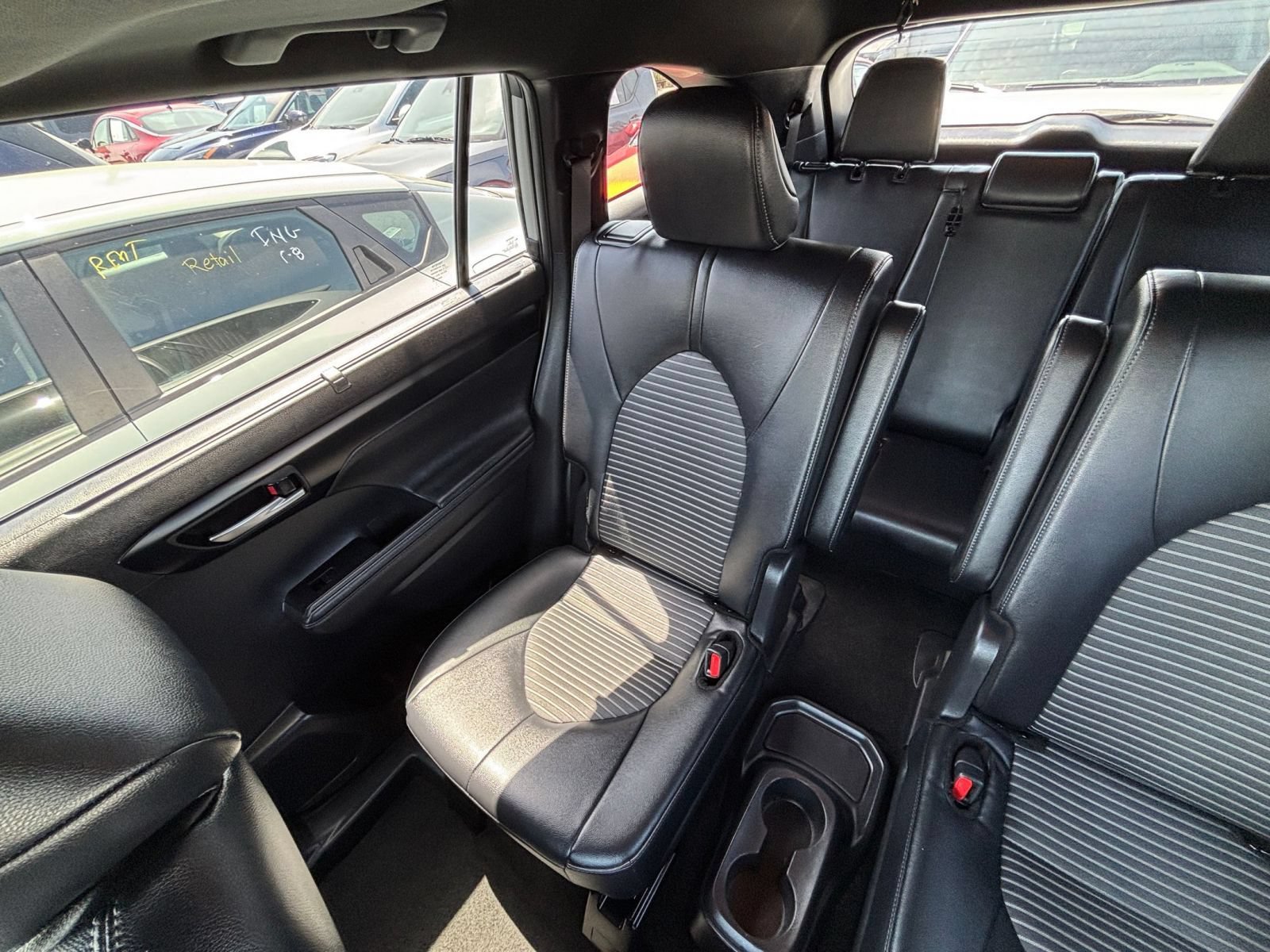 Thumbnail: 2025 Toyota Highlander - 35