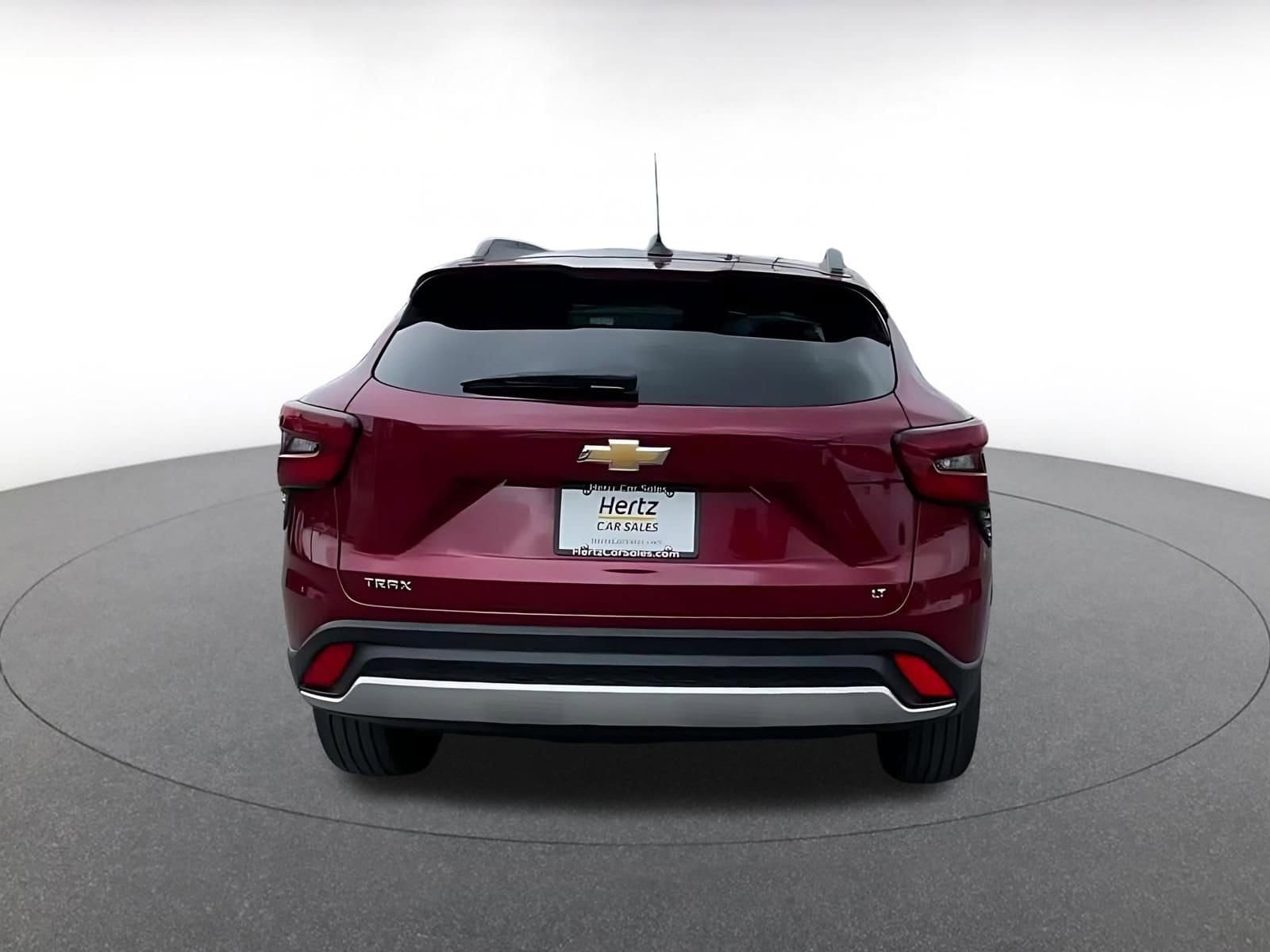 Thumbnail: 2025 Chevrolet Trax - 11