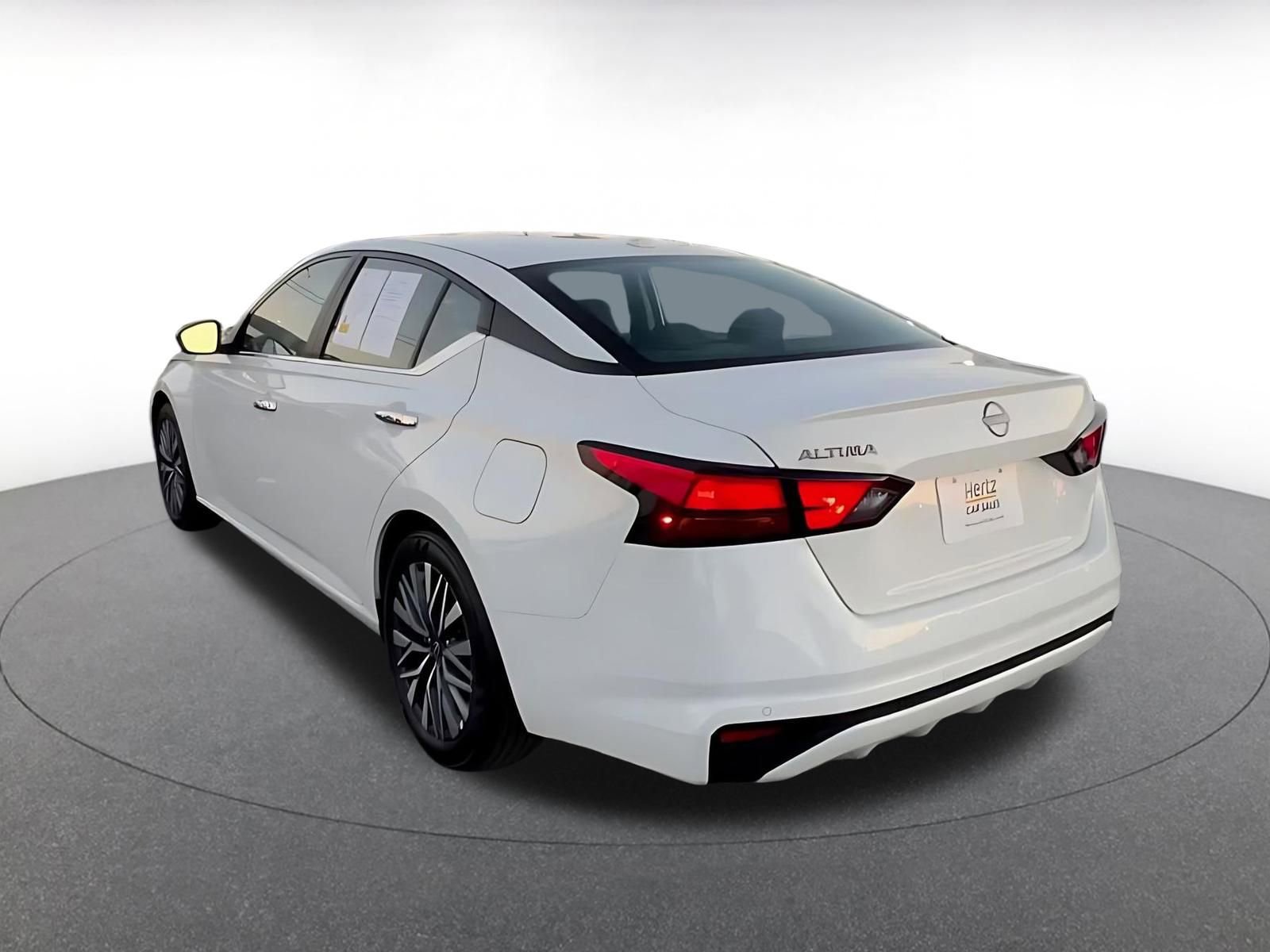 Thumbnail: 2025 Nissan Altima - 11