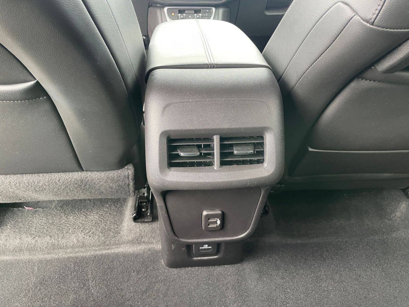 Thumbnail: 2024 GMC Terrain - 25