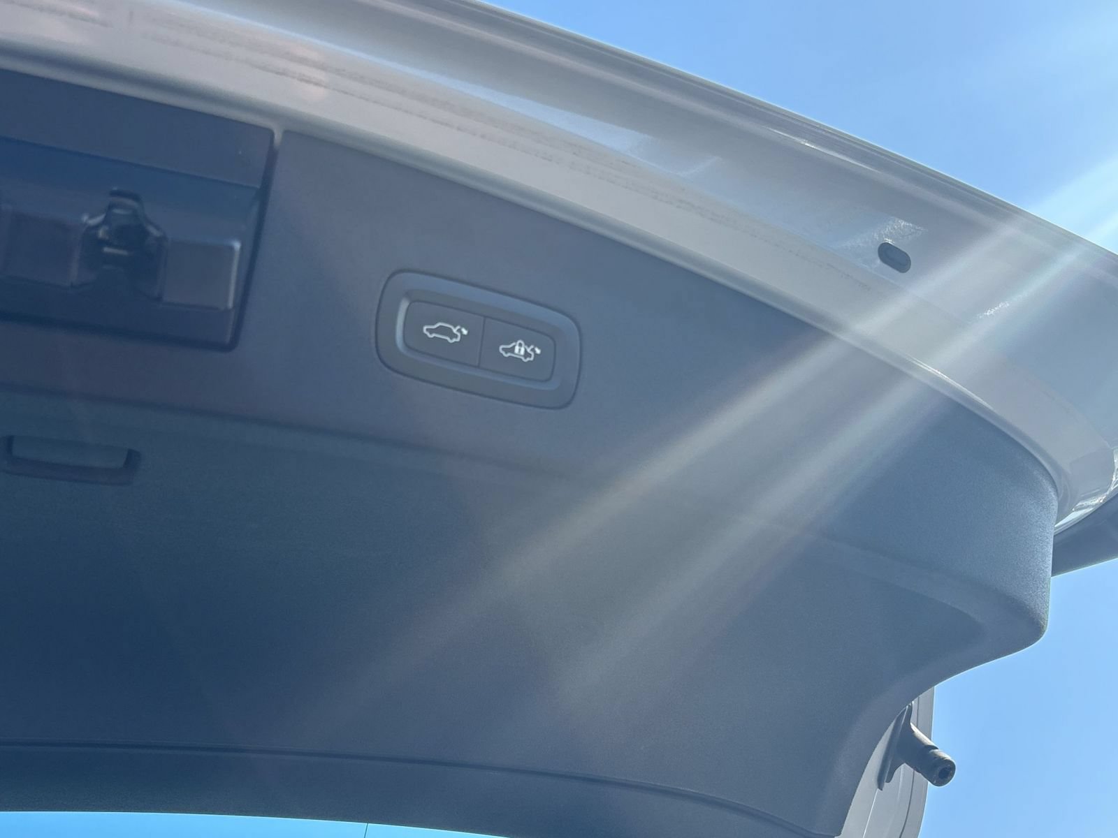 Thumbnail: 2023 Polestar 2 - 27