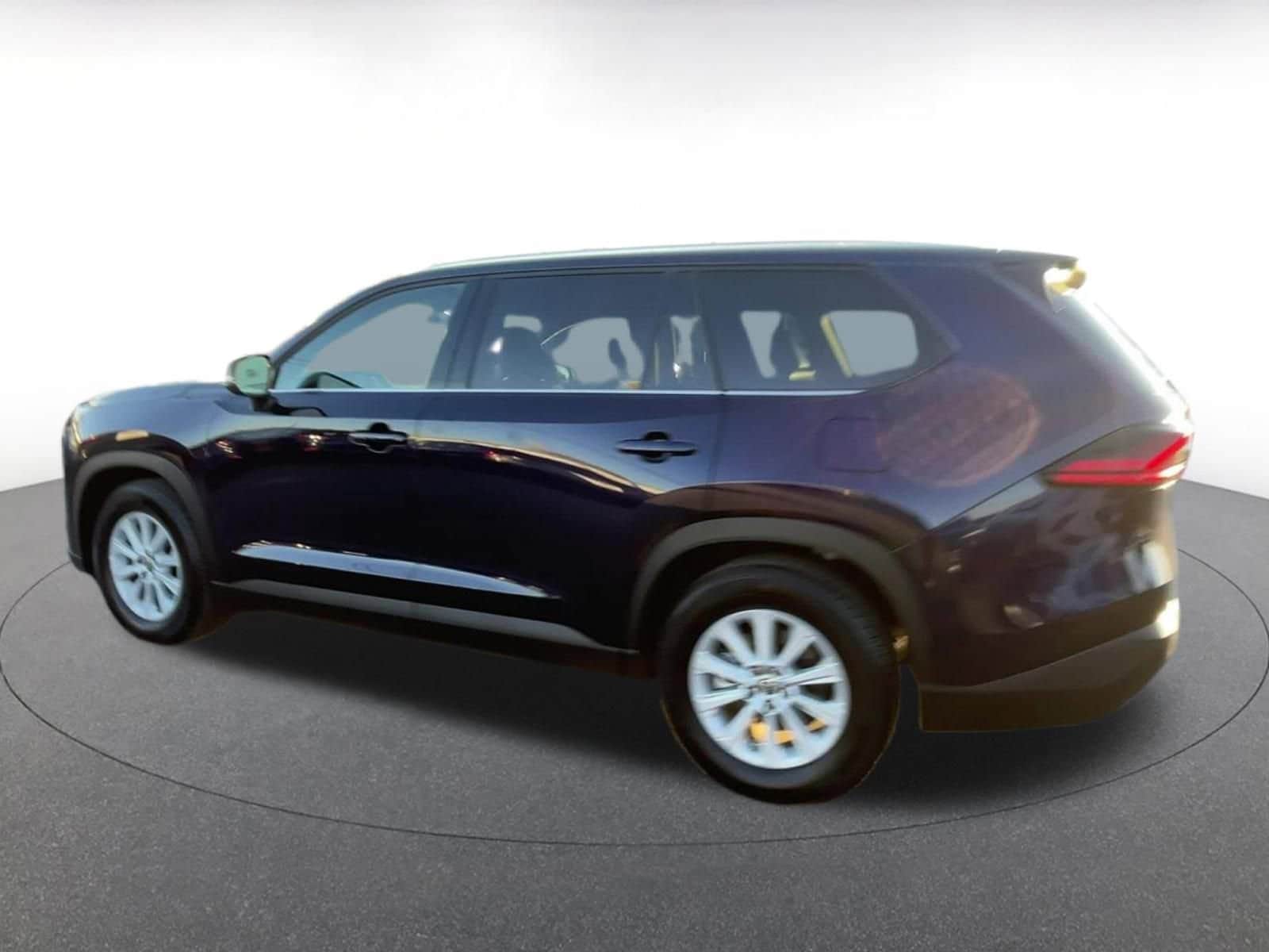 Thumbnail: 2025 Toyota Grand Highlander - 9