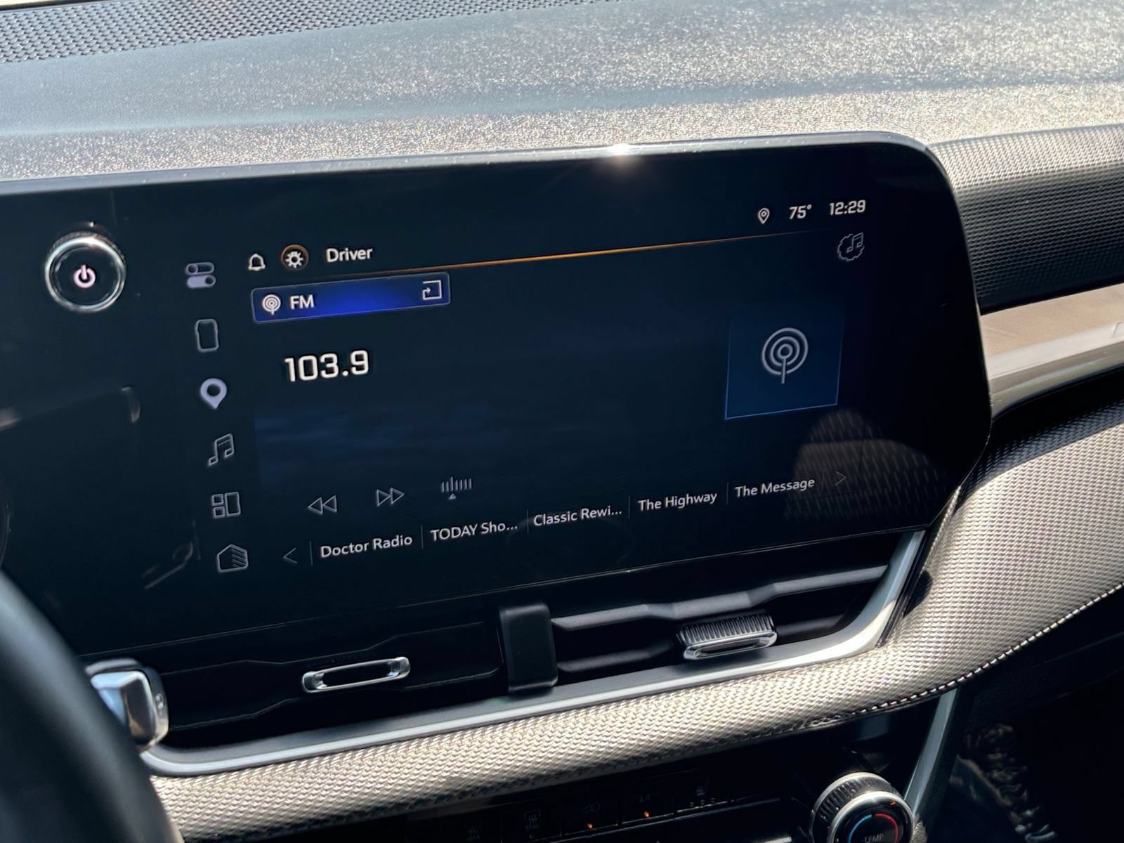 Thumbnail: 2025 Chevrolet Equinox - 14