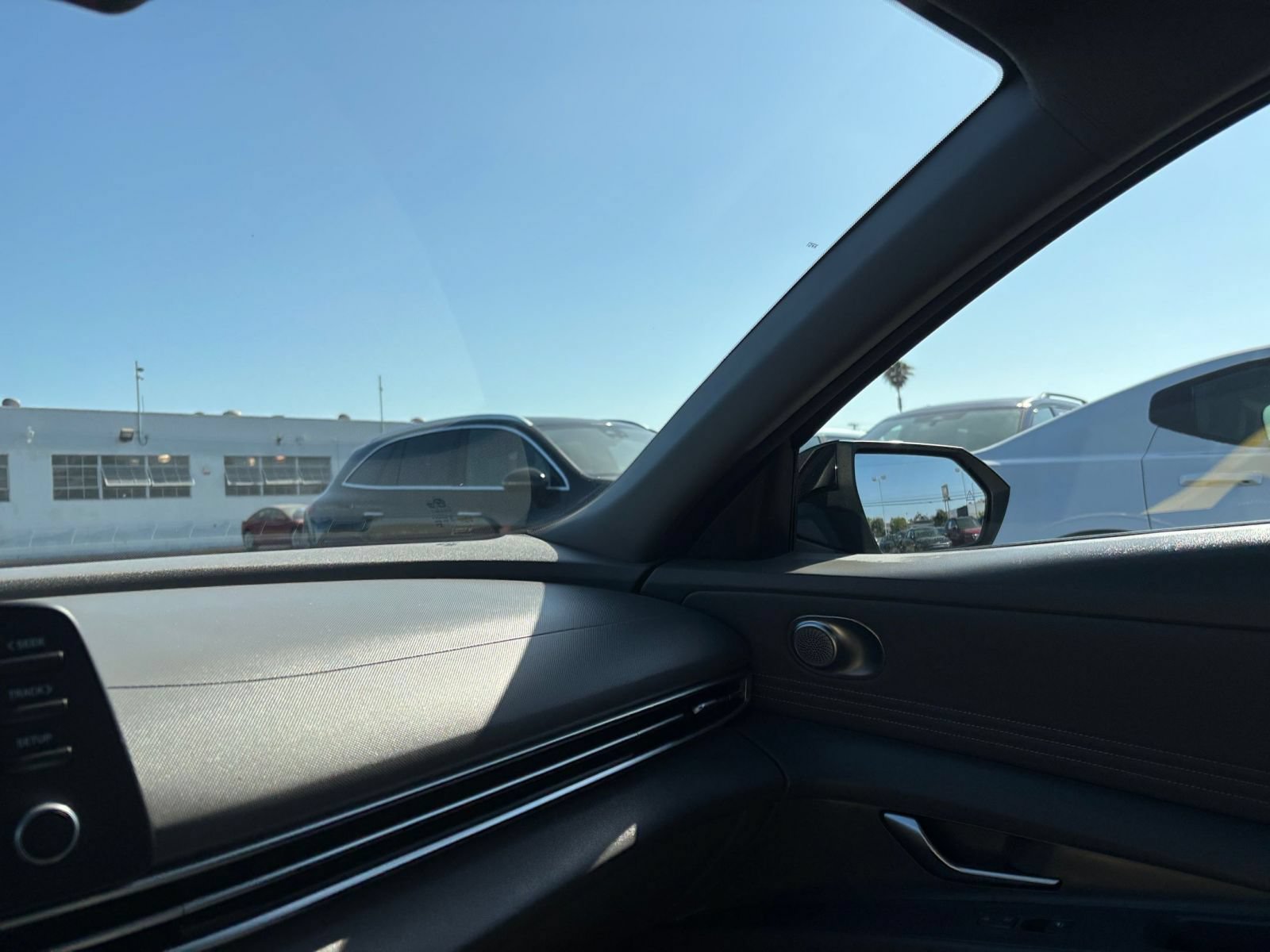 Thumbnail: 2026 Hyundai Elantra - 31