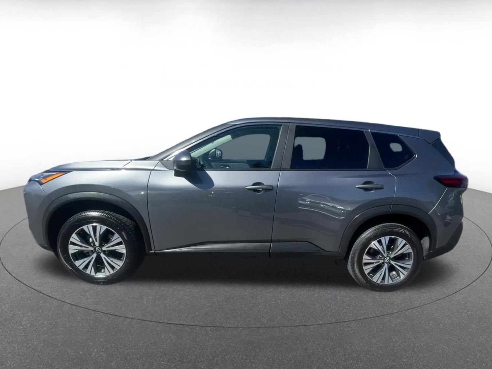 Thumbnail: 2023 Nissan Rogue - 9
