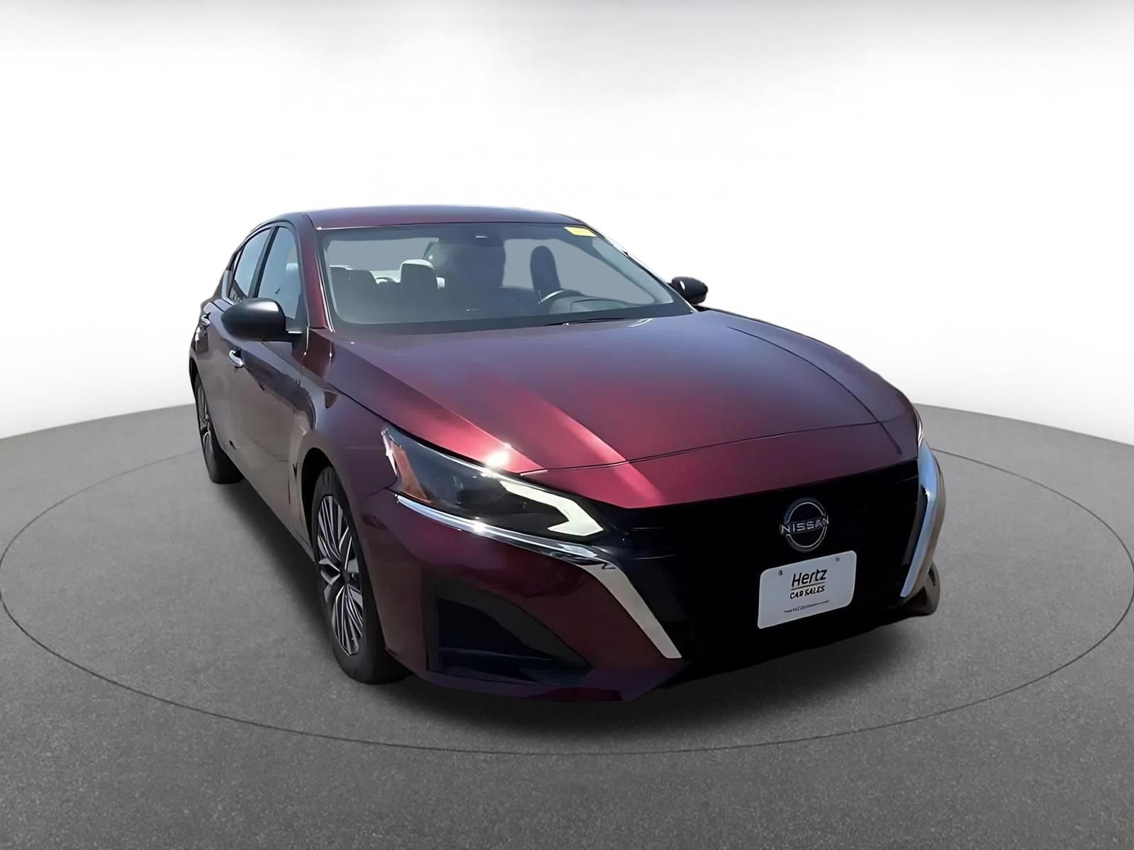 Thumbnail: 2025 Nissan Altima - 3
