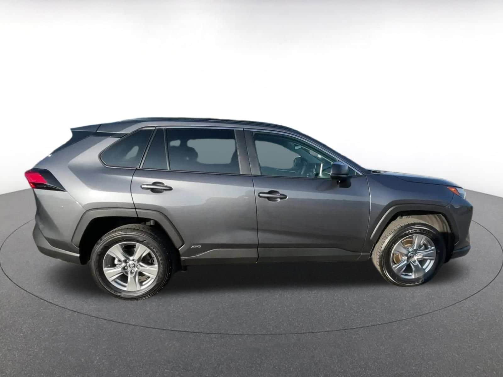 Thumbnail: 2025 Toyota RAV4 - 16