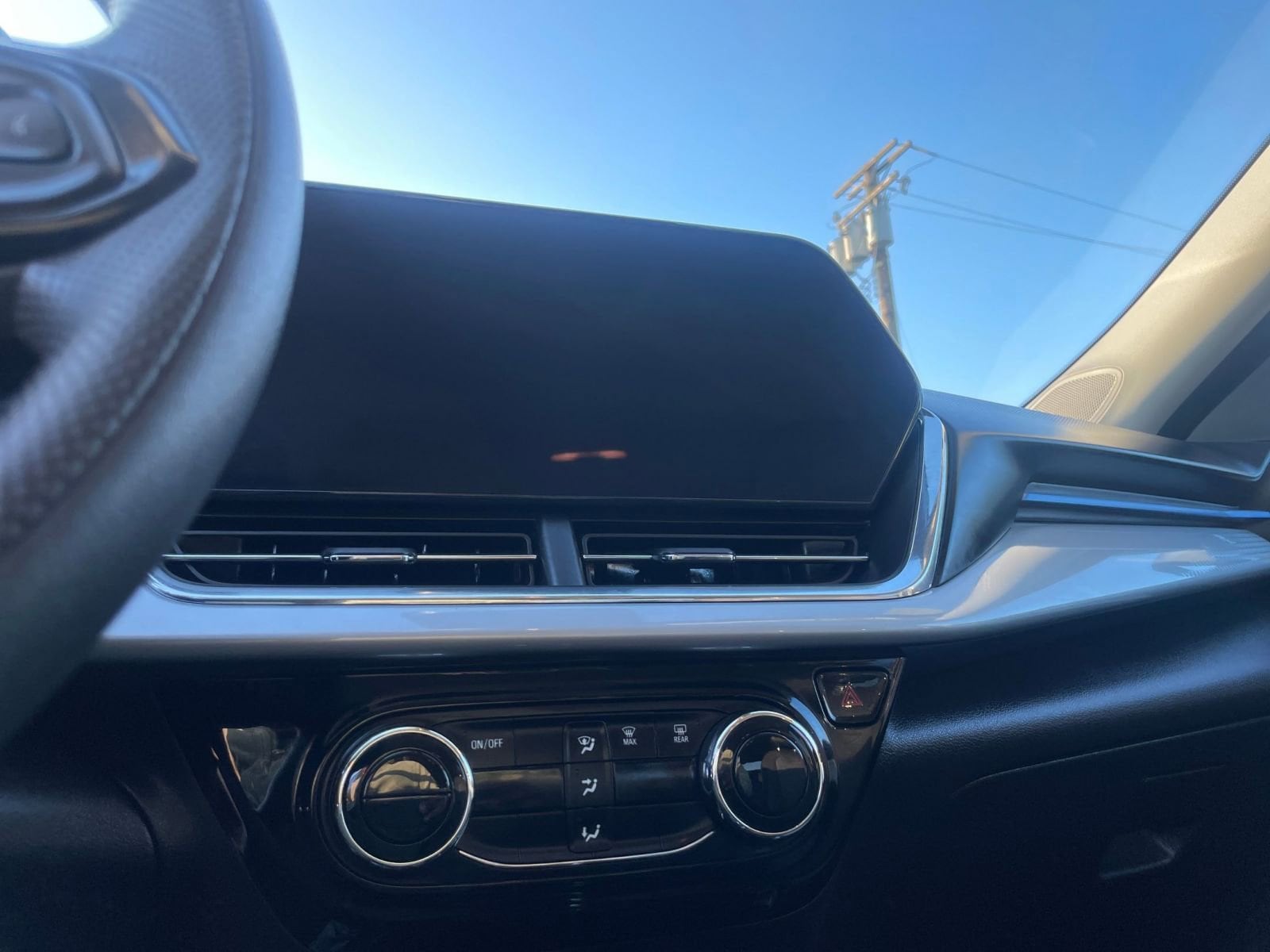 Thumbnail: 2025 Chevrolet Trax - 18