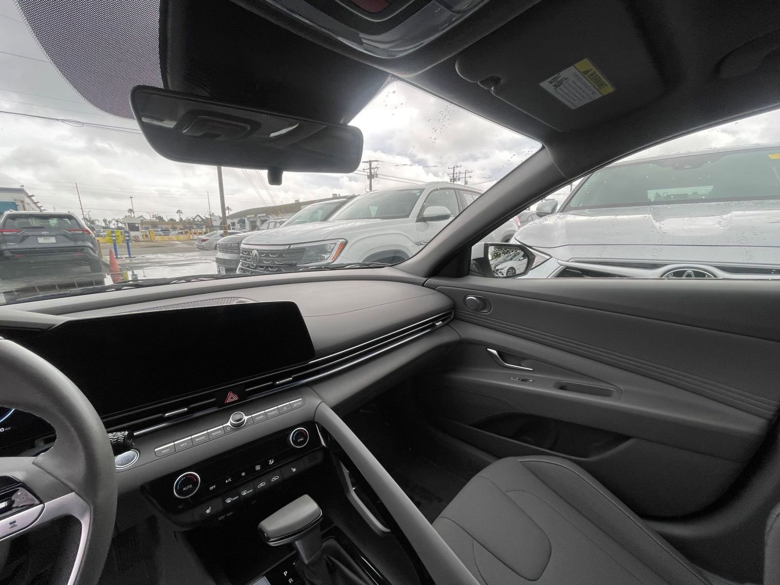 Thumbnail: 2025 Hyundai Elantra - 35