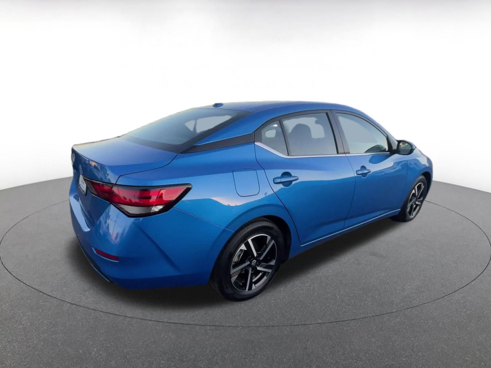 Thumbnail: 2025 Nissan Sentra - 15