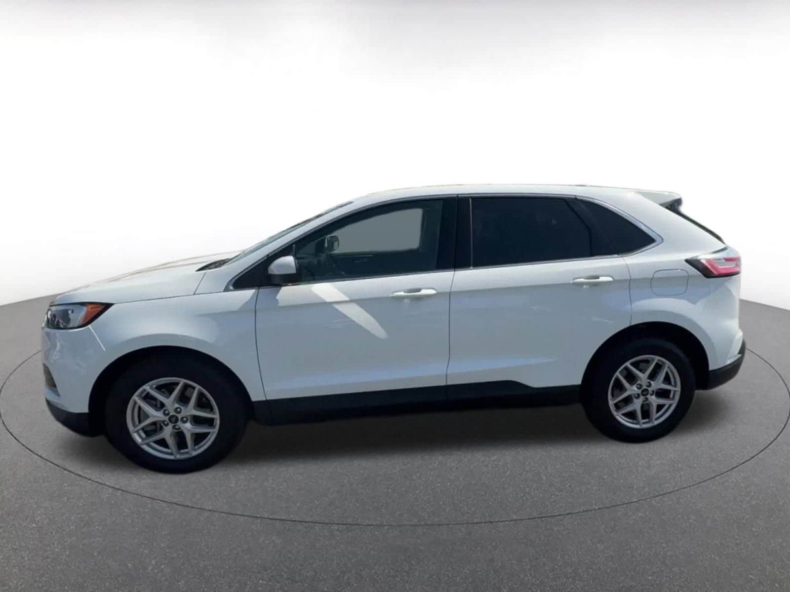 Thumbnail: 2024 Ford Edge - 9
