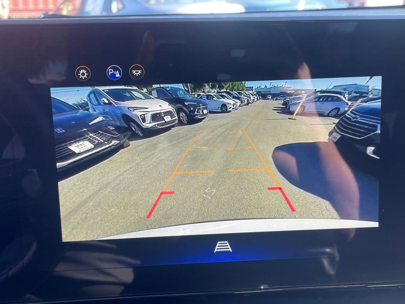 Thumbnail: 2025 Chevrolet Equinox - 17