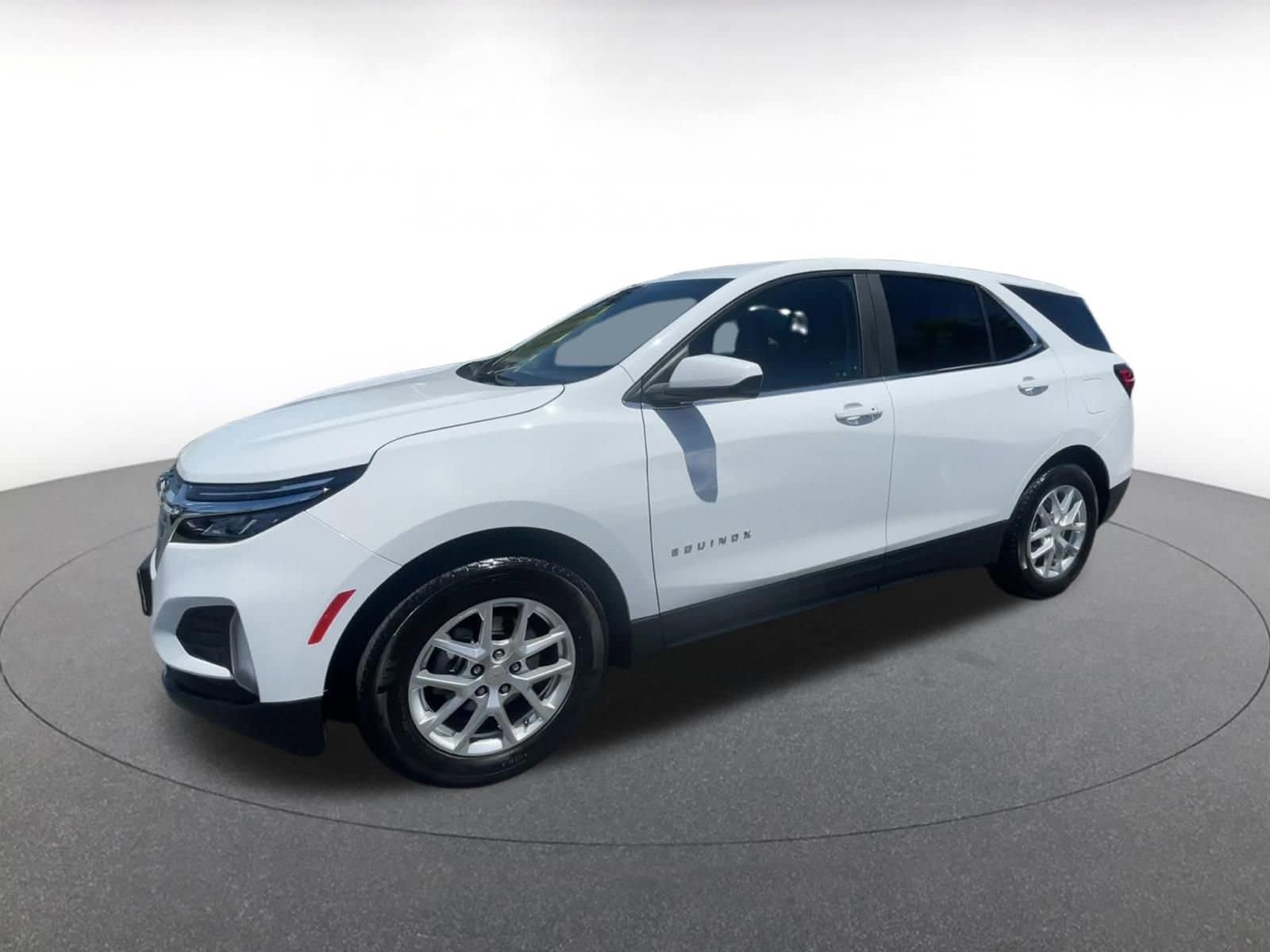 Thumbnail: 2024 Chevrolet Equinox - 8