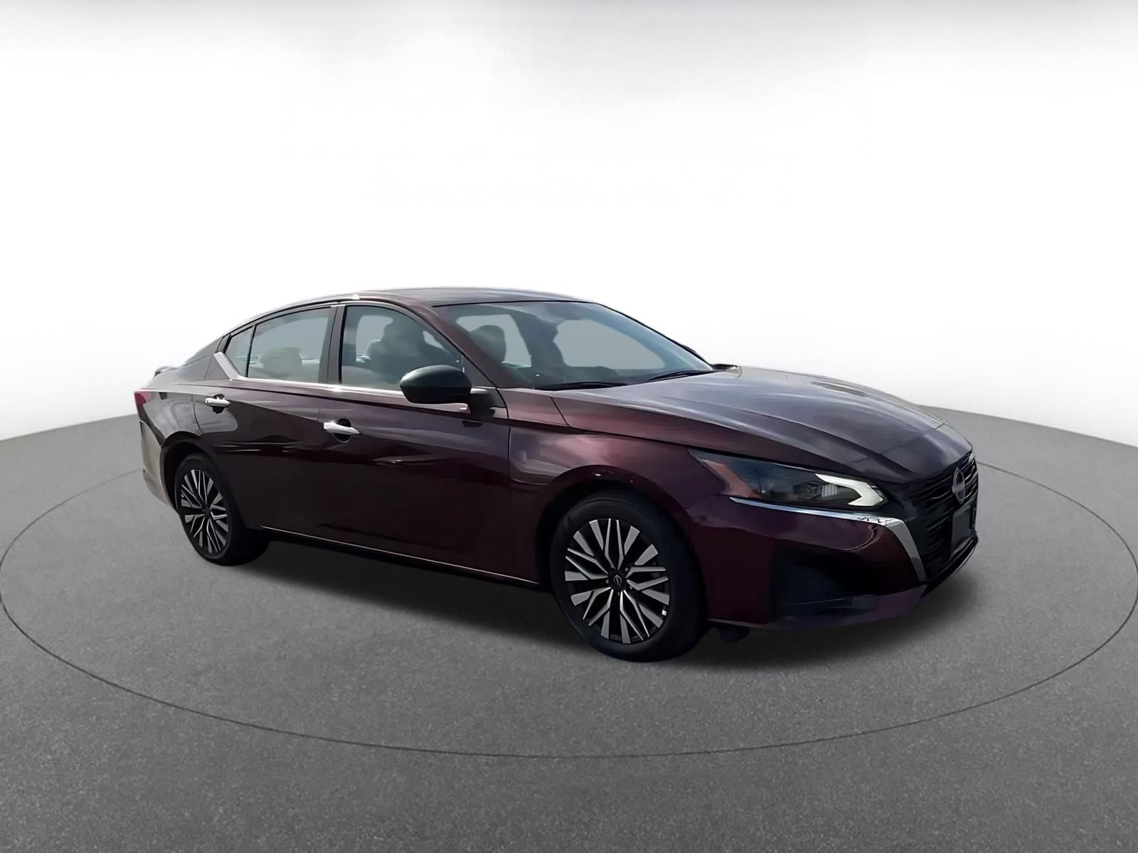 Thumbnail: 2025 Nissan Altima - 2