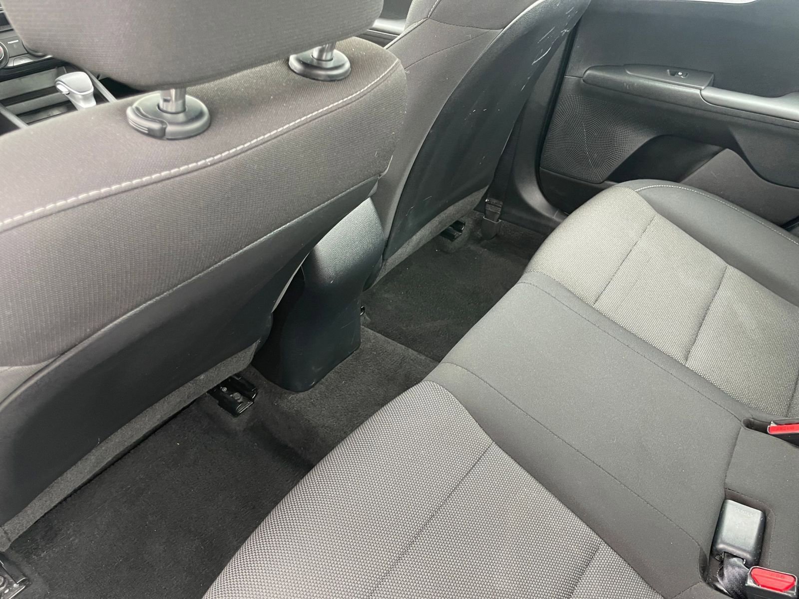 Thumbnail: 2024 Kia Forte - 24