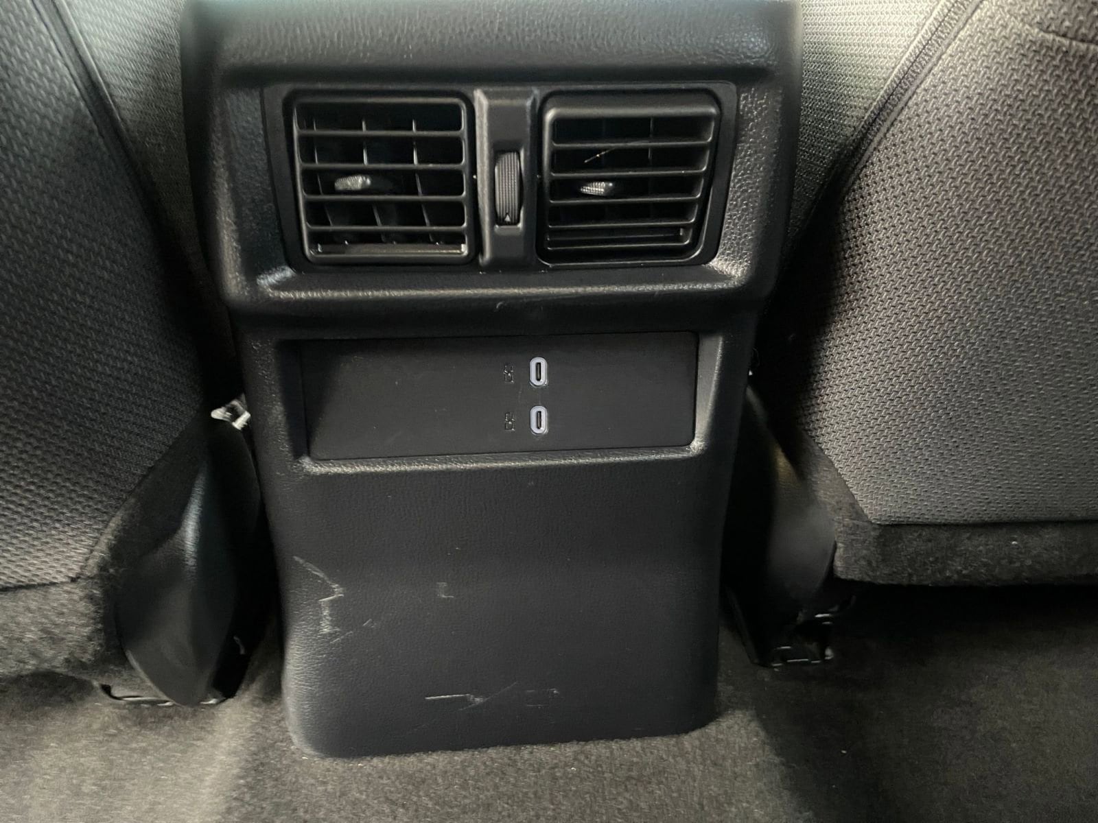 Thumbnail: 2025 Toyota 4Runner - 24