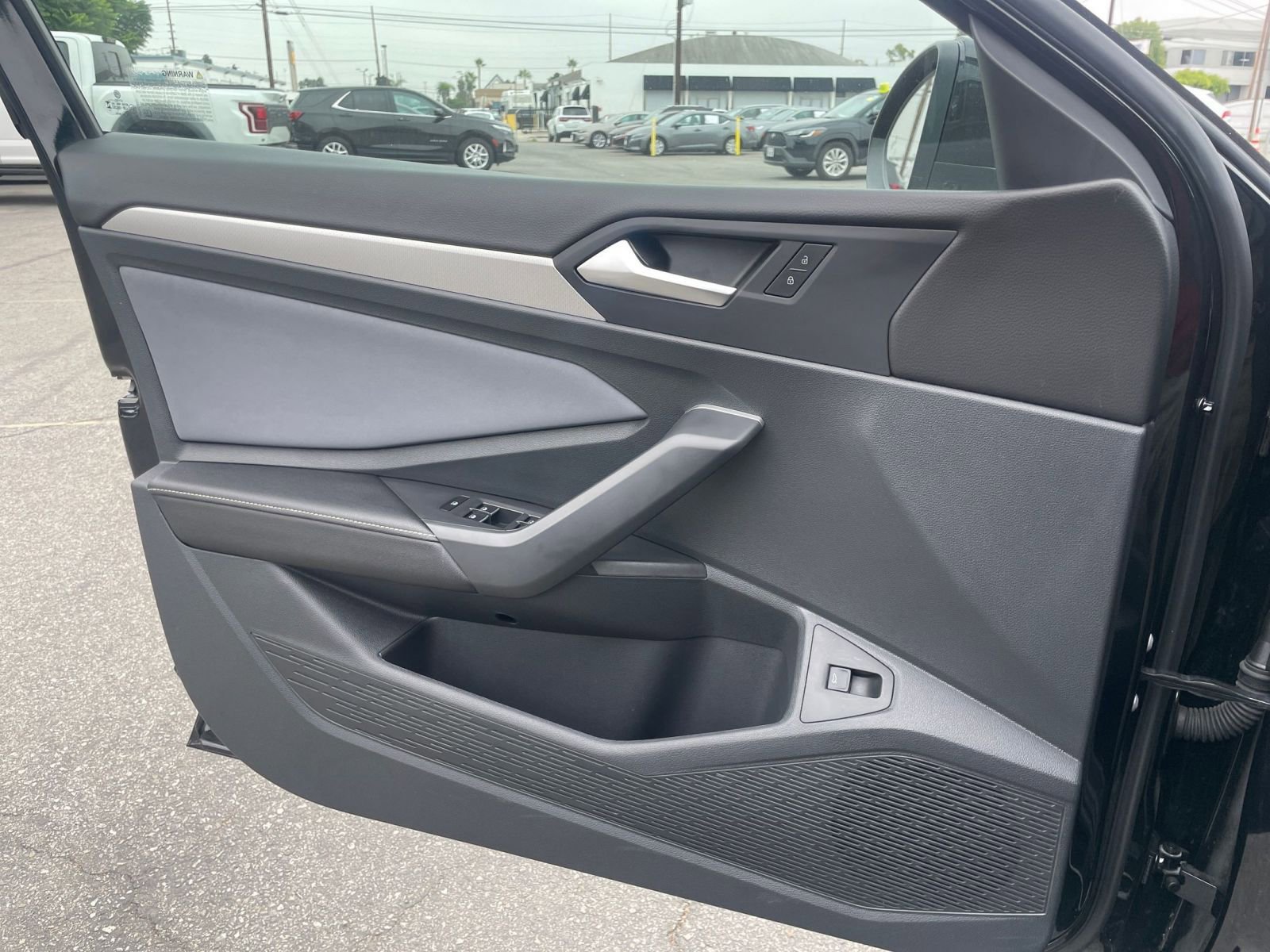 Thumbnail: 2025 Volkswagen Jetta - 20