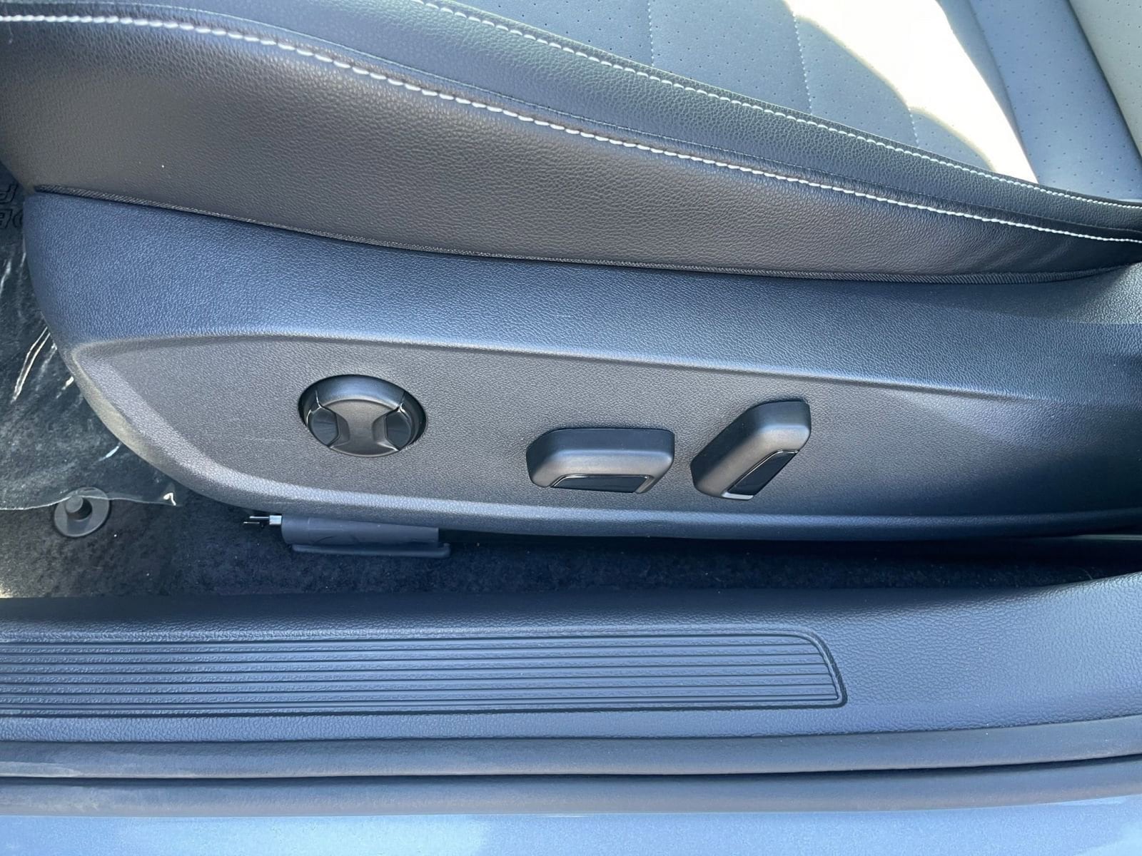 Thumbnail: 2025 Volkswagen Jetta - 23