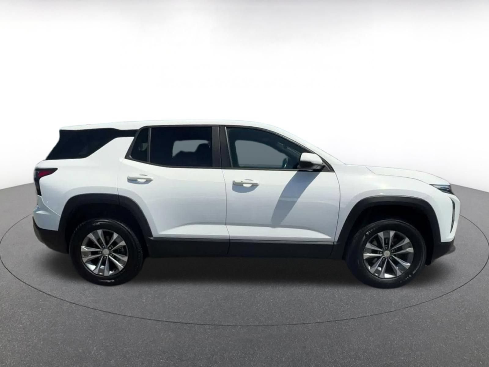 Thumbnail: 2025 Chevrolet Equinox - 15