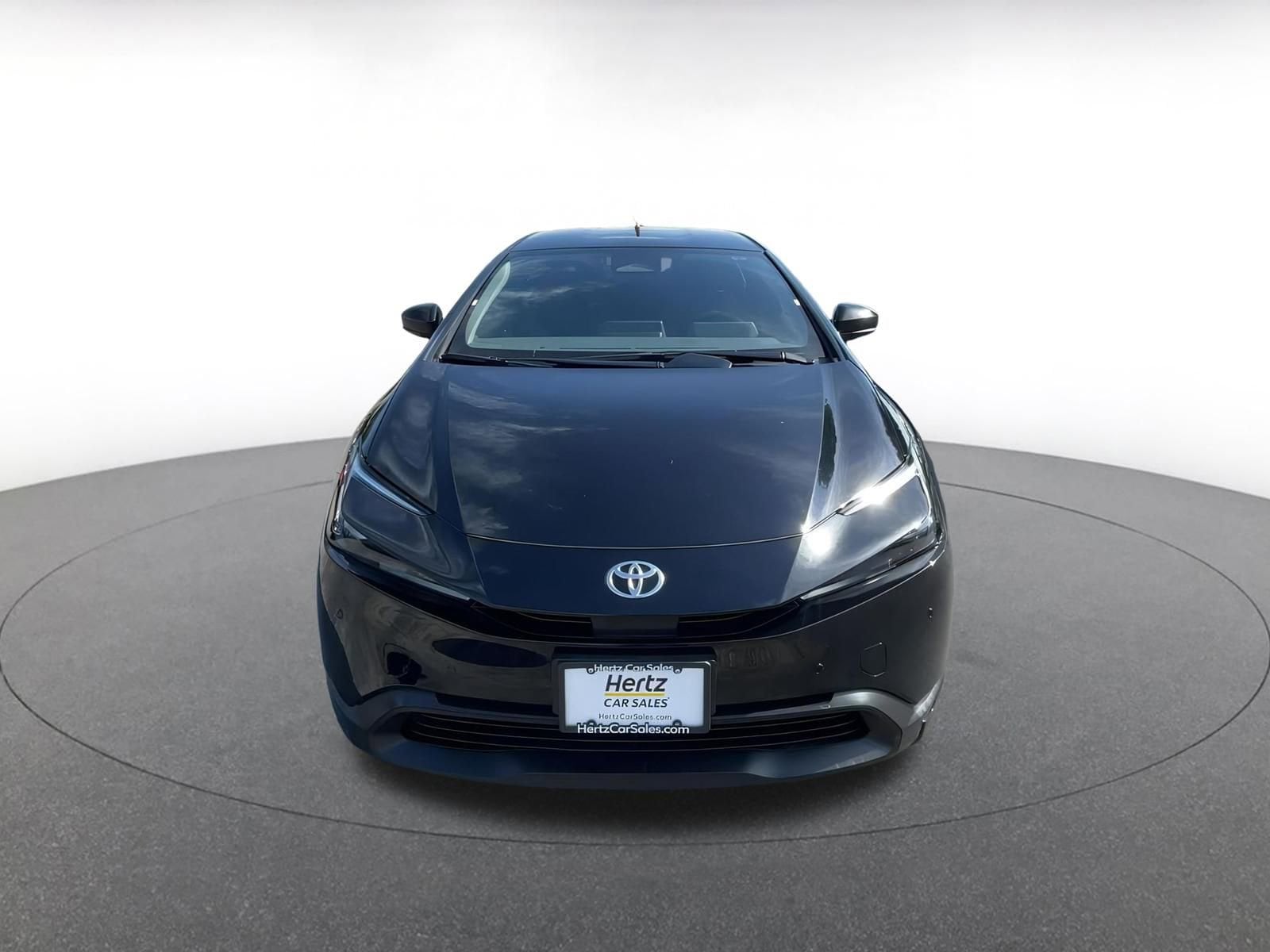 Thumbnail: 2025 Toyota Prius - 4