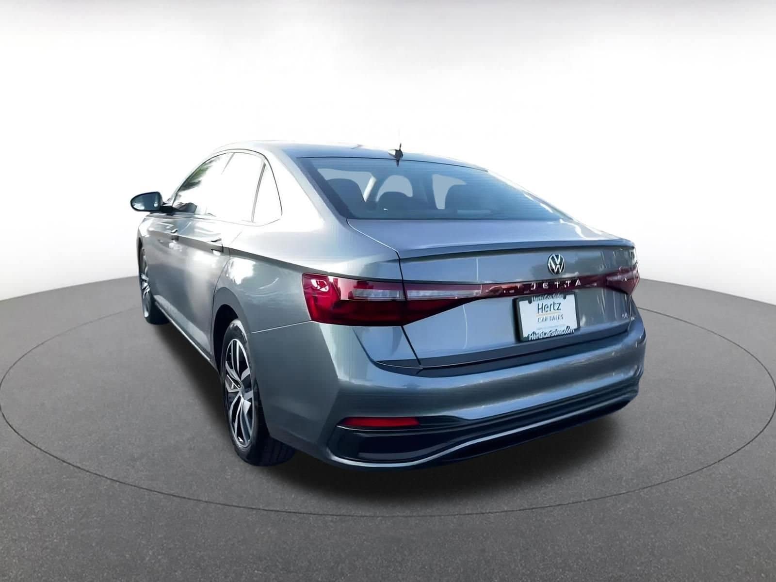 Thumbnail: 2025 Volkswagen Jetta - 11