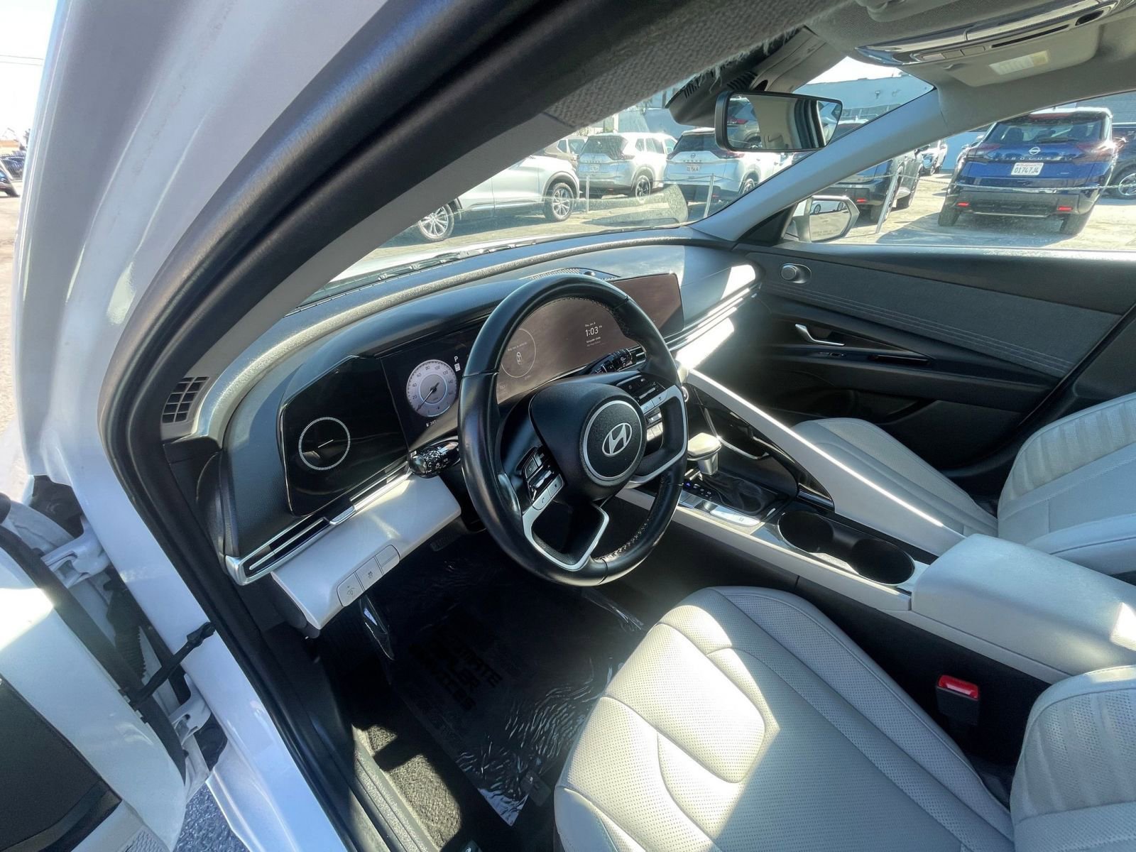 Thumbnail: 2025 Hyundai Elantra - 34