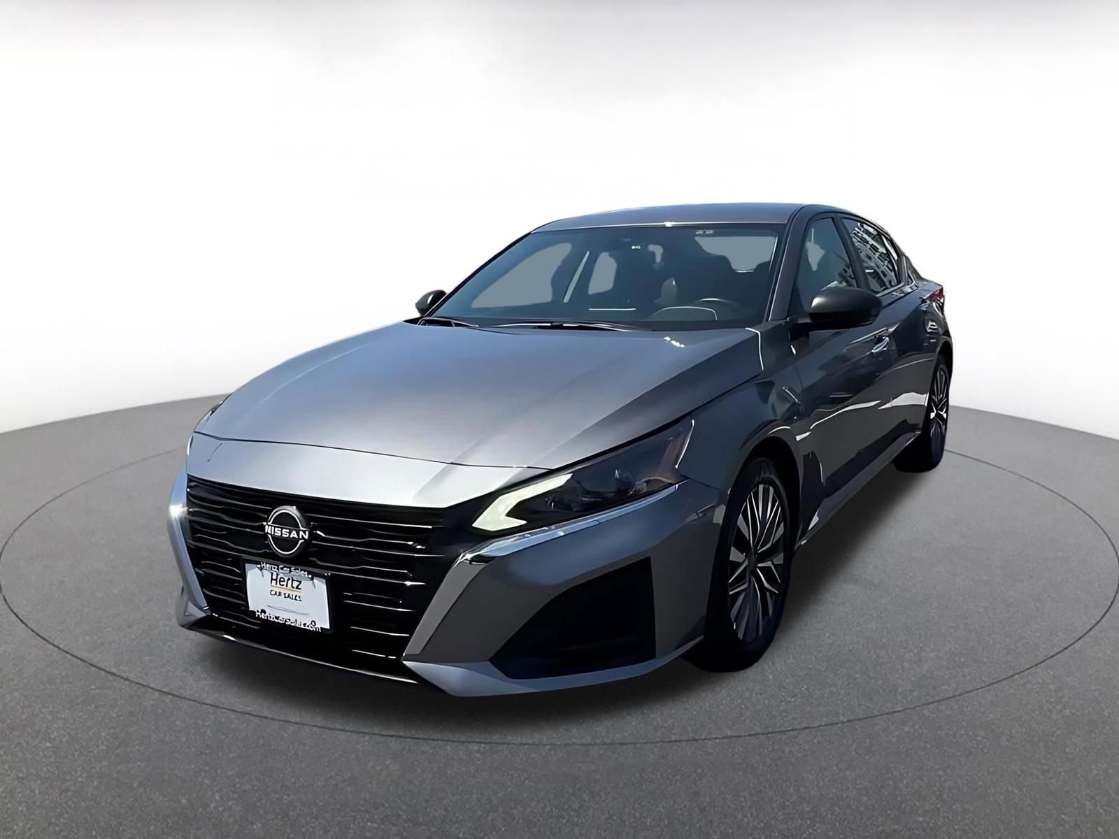 Thumbnail: 2025 Nissan Altima - 4