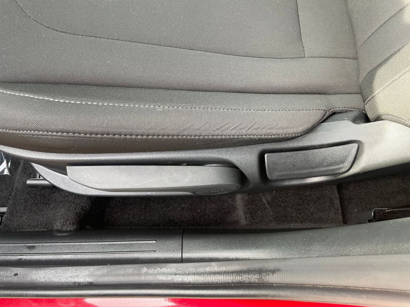 Thumbnail: 2025 Hyundai Elantra - 23