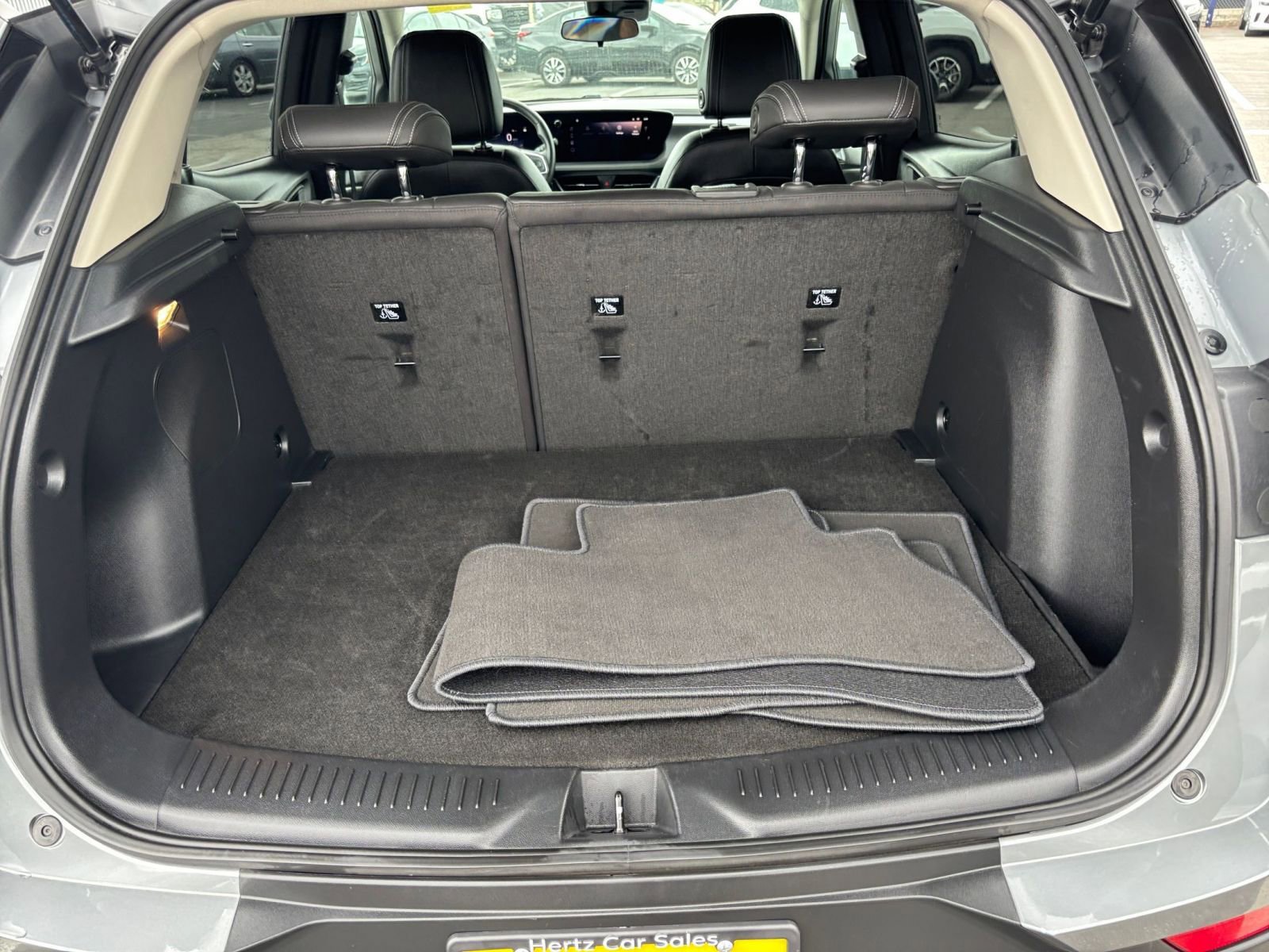 Thumbnail: 2025 Buick Encore GX - 32