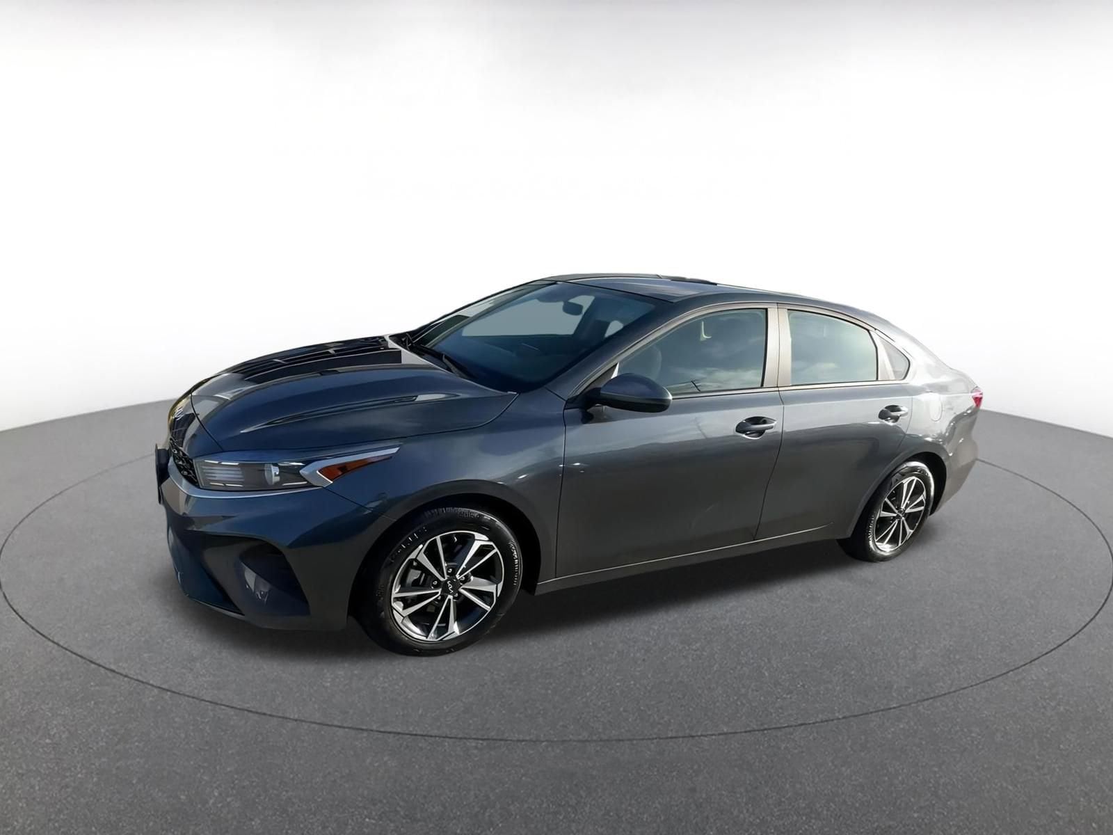 2024 Kia Forte LXS 8