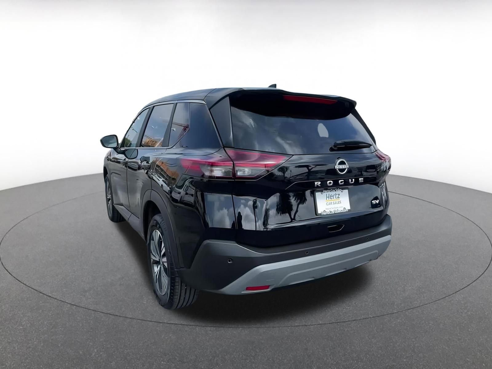 2023 Nissan Rogue SV 11