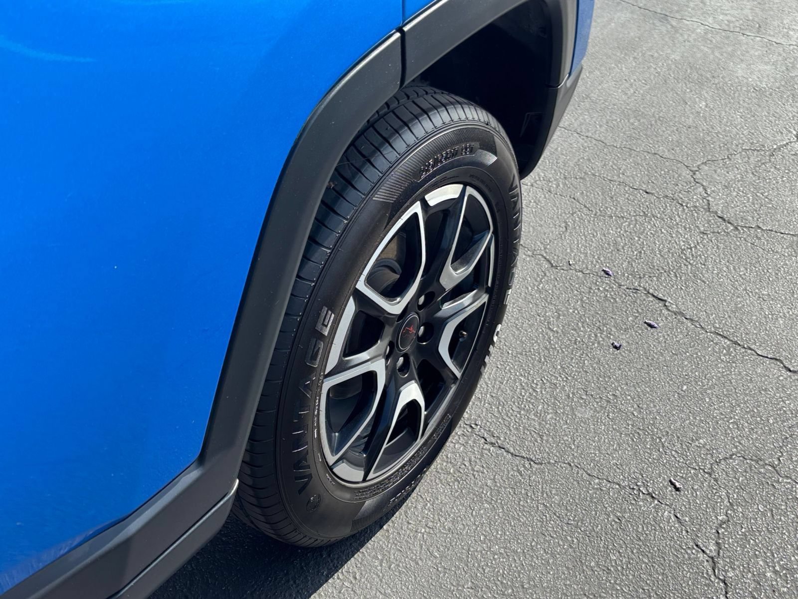Thumbnail: 2025 Jeep Compass - 30