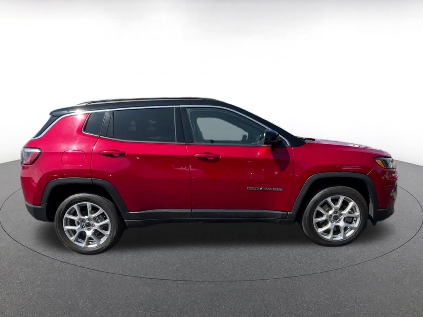 Thumbnail: 2025 Jeep Compass - 16
