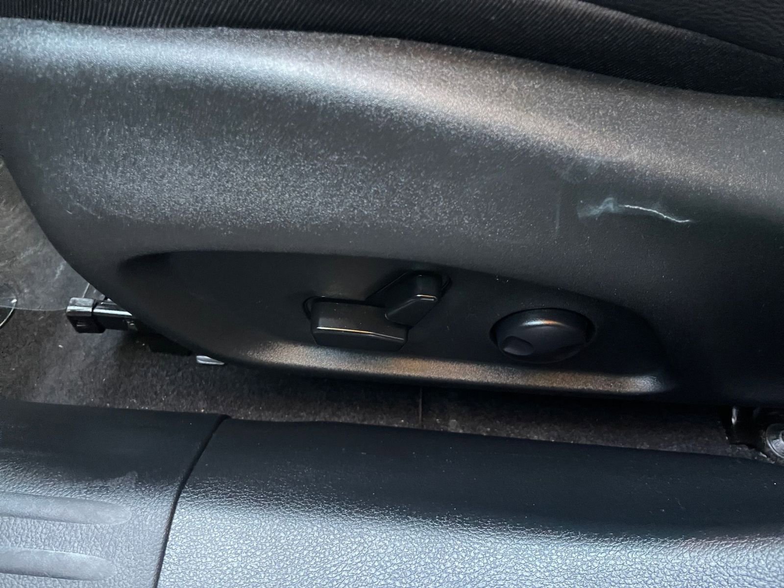 Thumbnail: 2025 Jeep Compass - 23