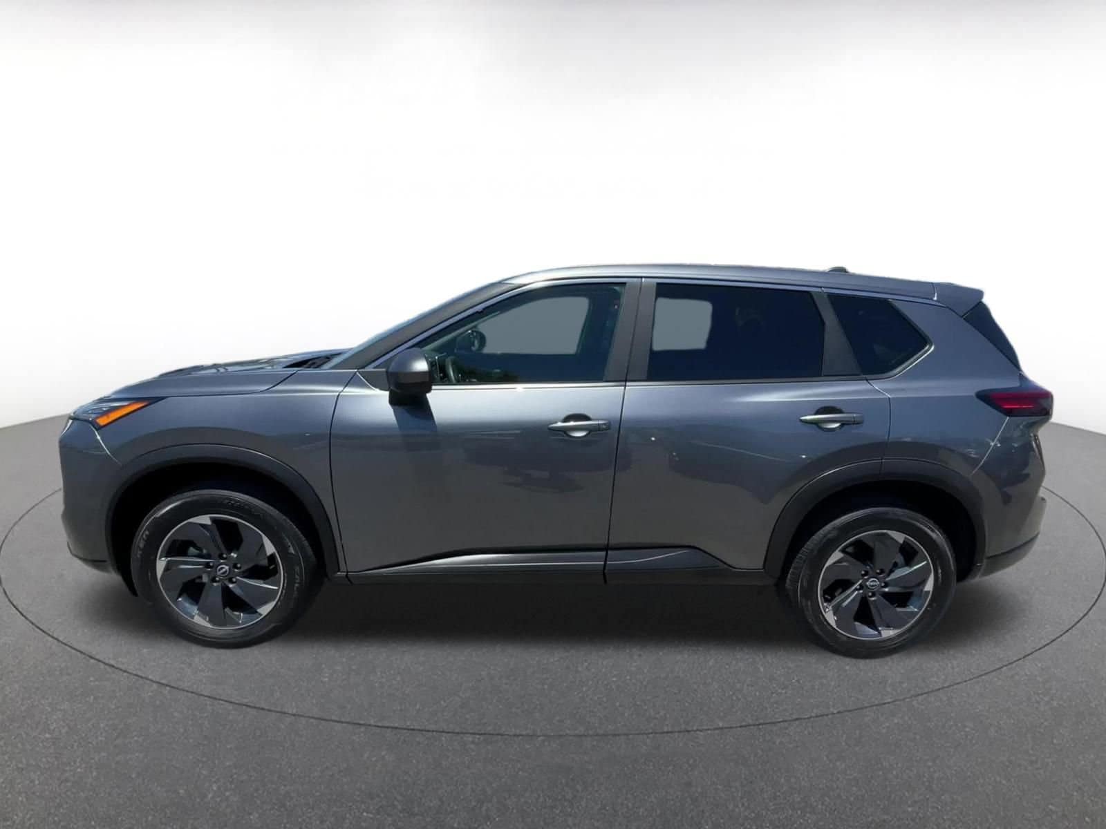 2024 Nissan Rogue SV 8