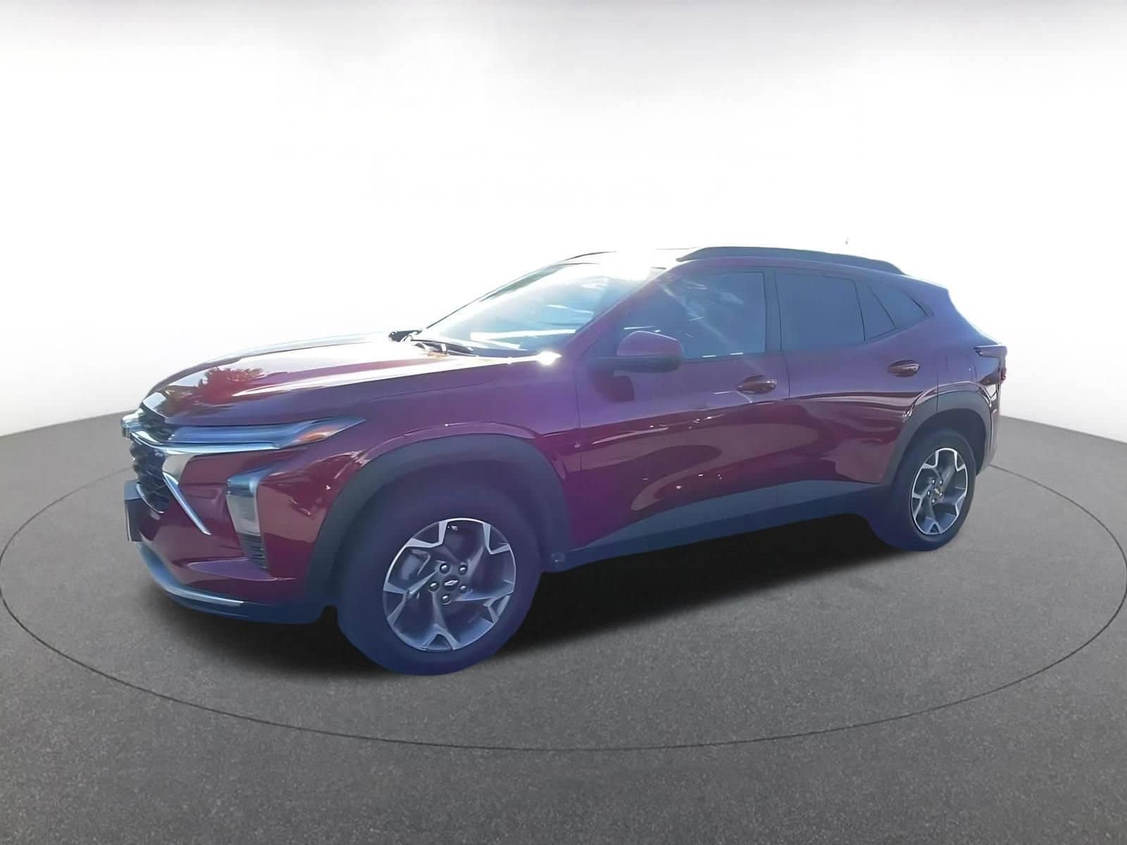 Thumbnail: 2025 Chevrolet Trax - 8