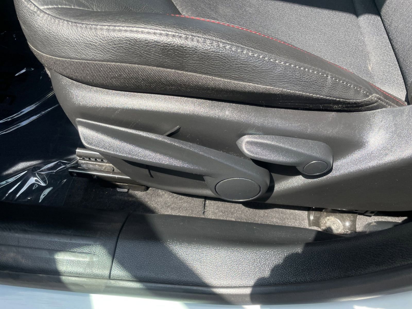 Thumbnail: 2025 Jeep Compass - 22