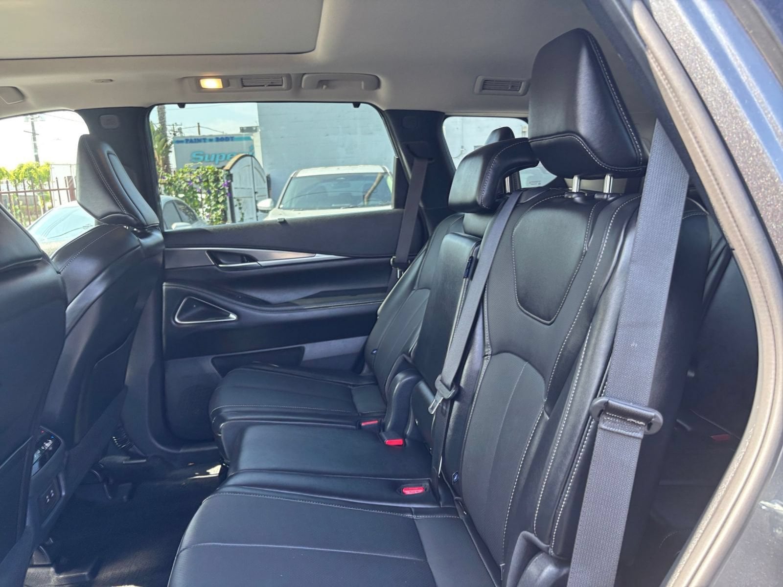 Thumbnail: 2026 INFINITI QX60 - 29