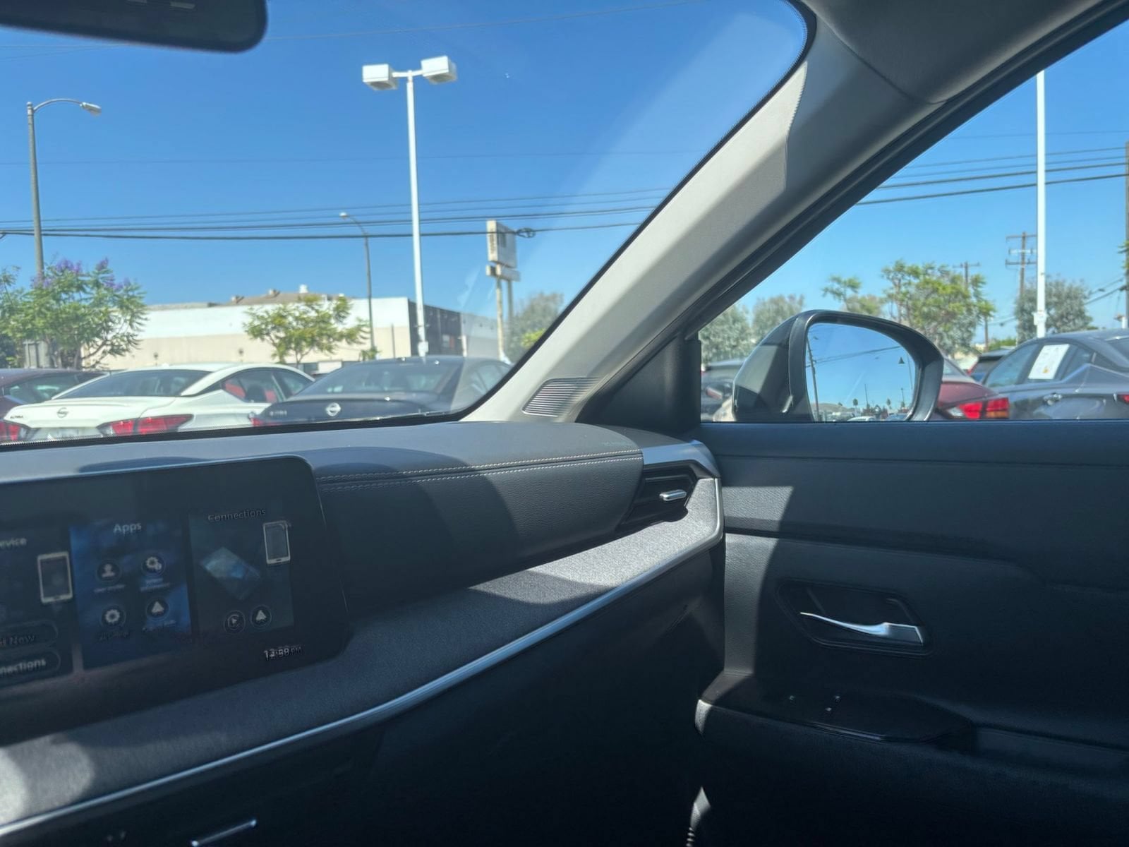 Thumbnail: 2026 Nissan Kicks - 35