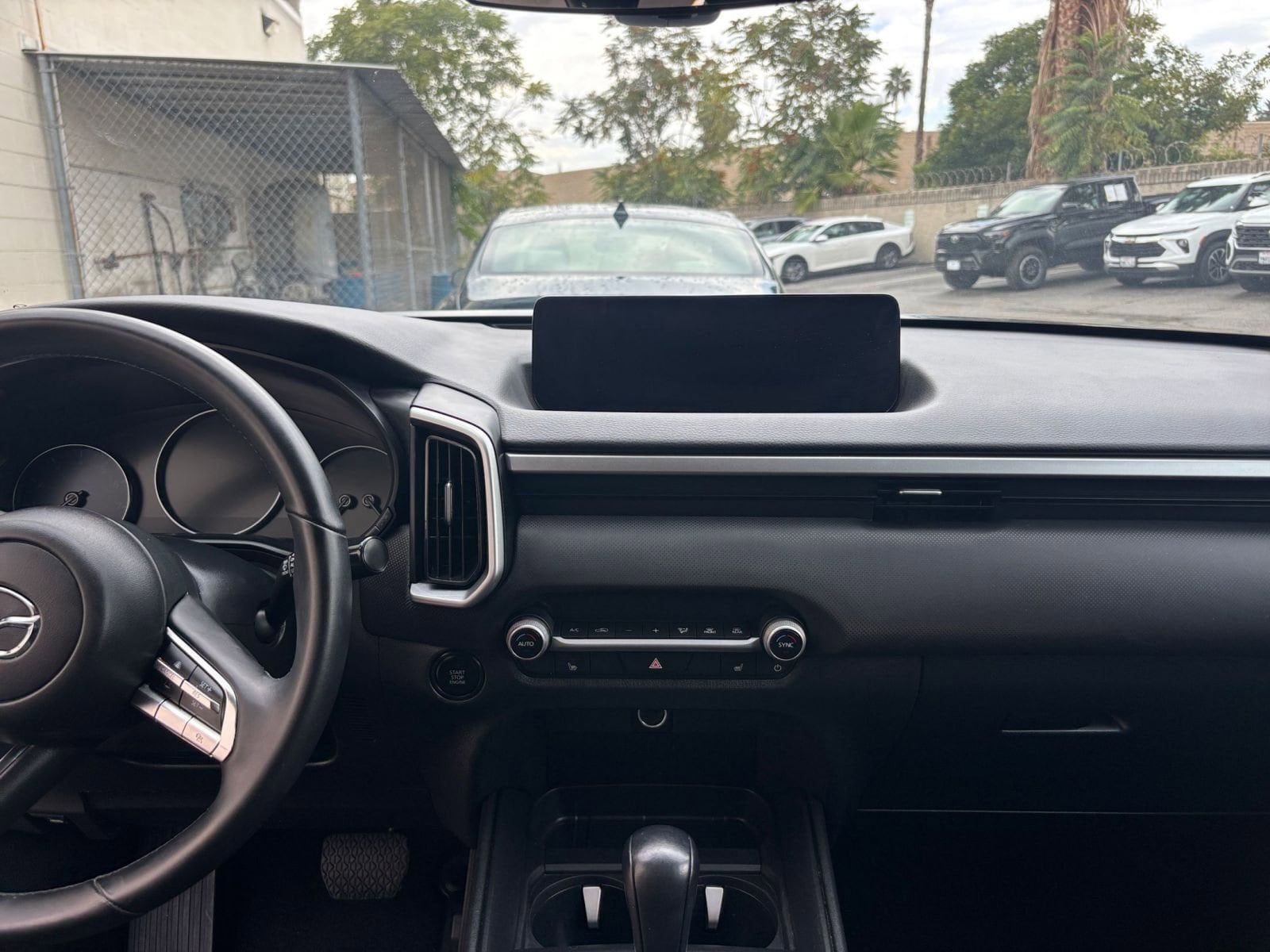 Thumbnail: 2025 Mazda CX-50 - 18