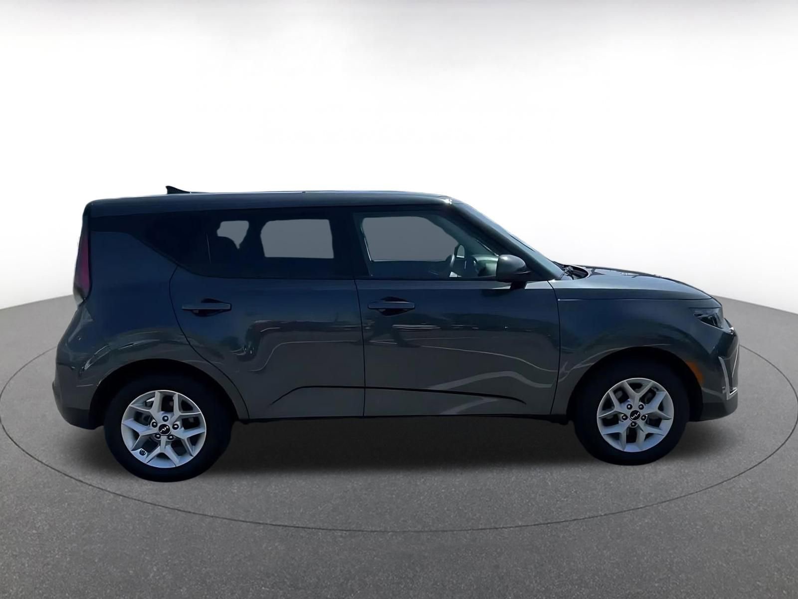Thumbnail: 2025 Kia Soul - 16