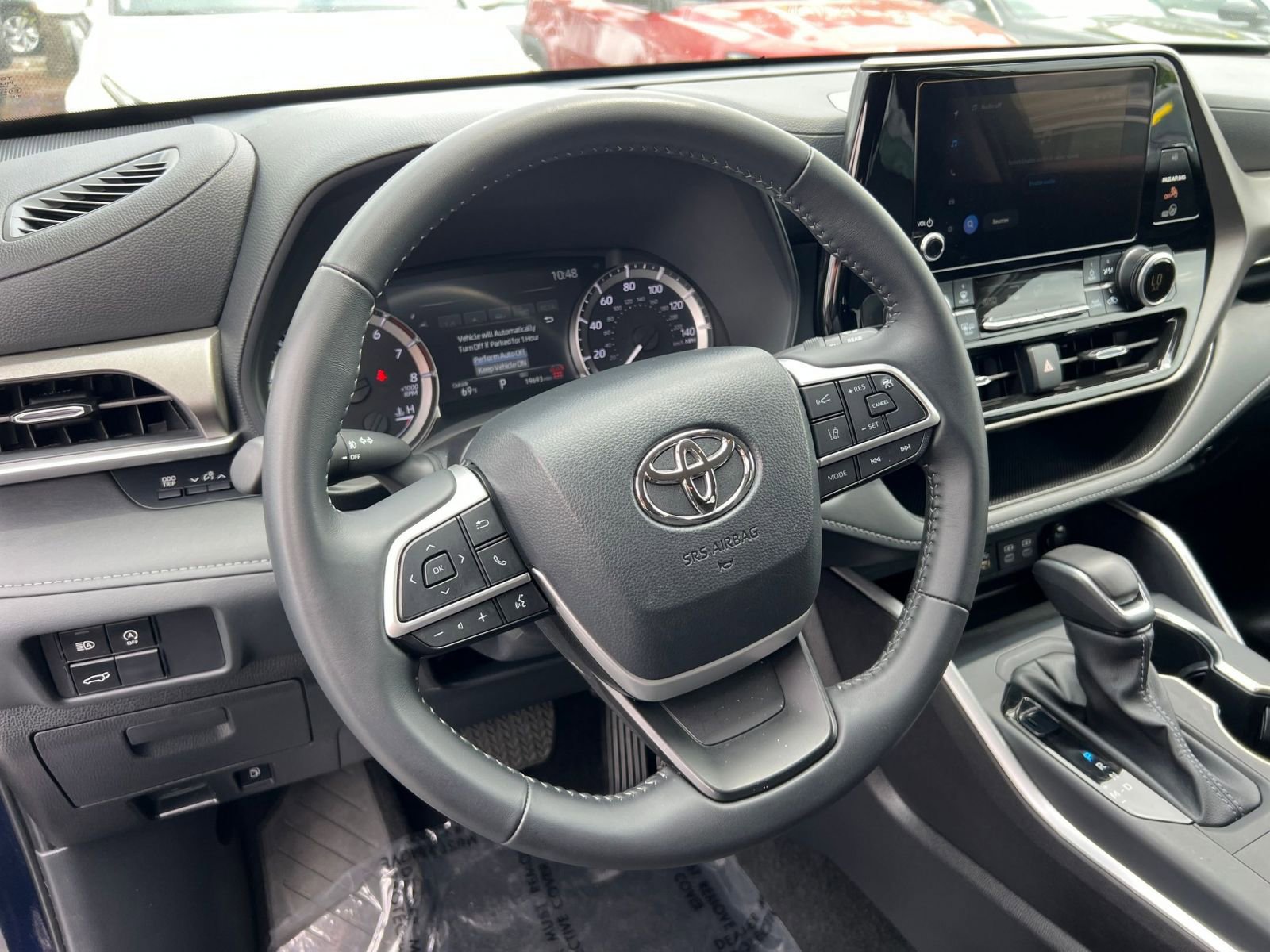 Thumbnail: 2025 Toyota Highlander - 31