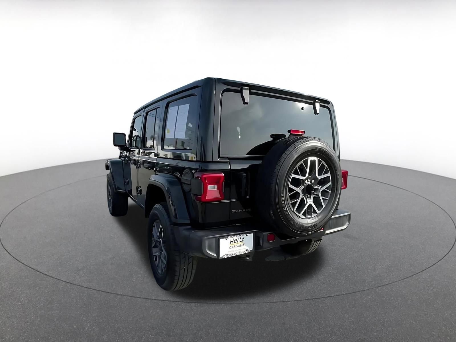 Thumbnail: 2025 Jeep Wrangler - 14