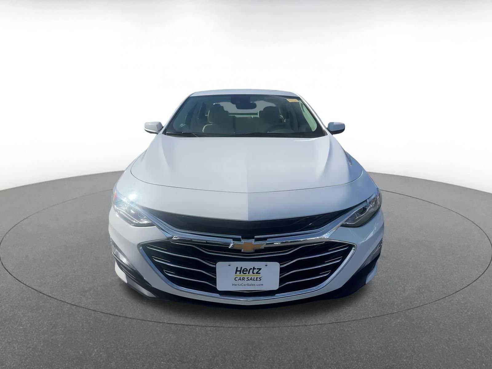 Thumbnail: 2024 Chevrolet Malibu - 4