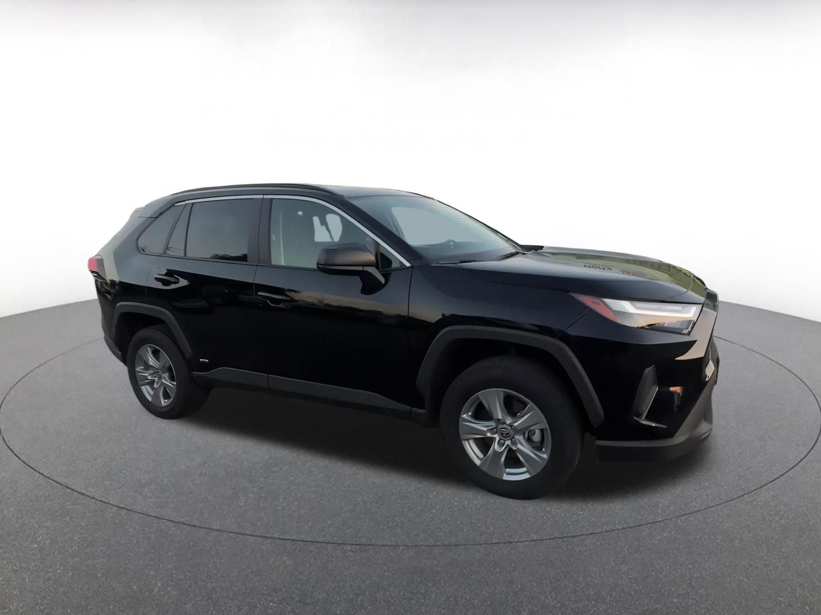 Thumbnail: 2025 Toyota RAV4 - 2