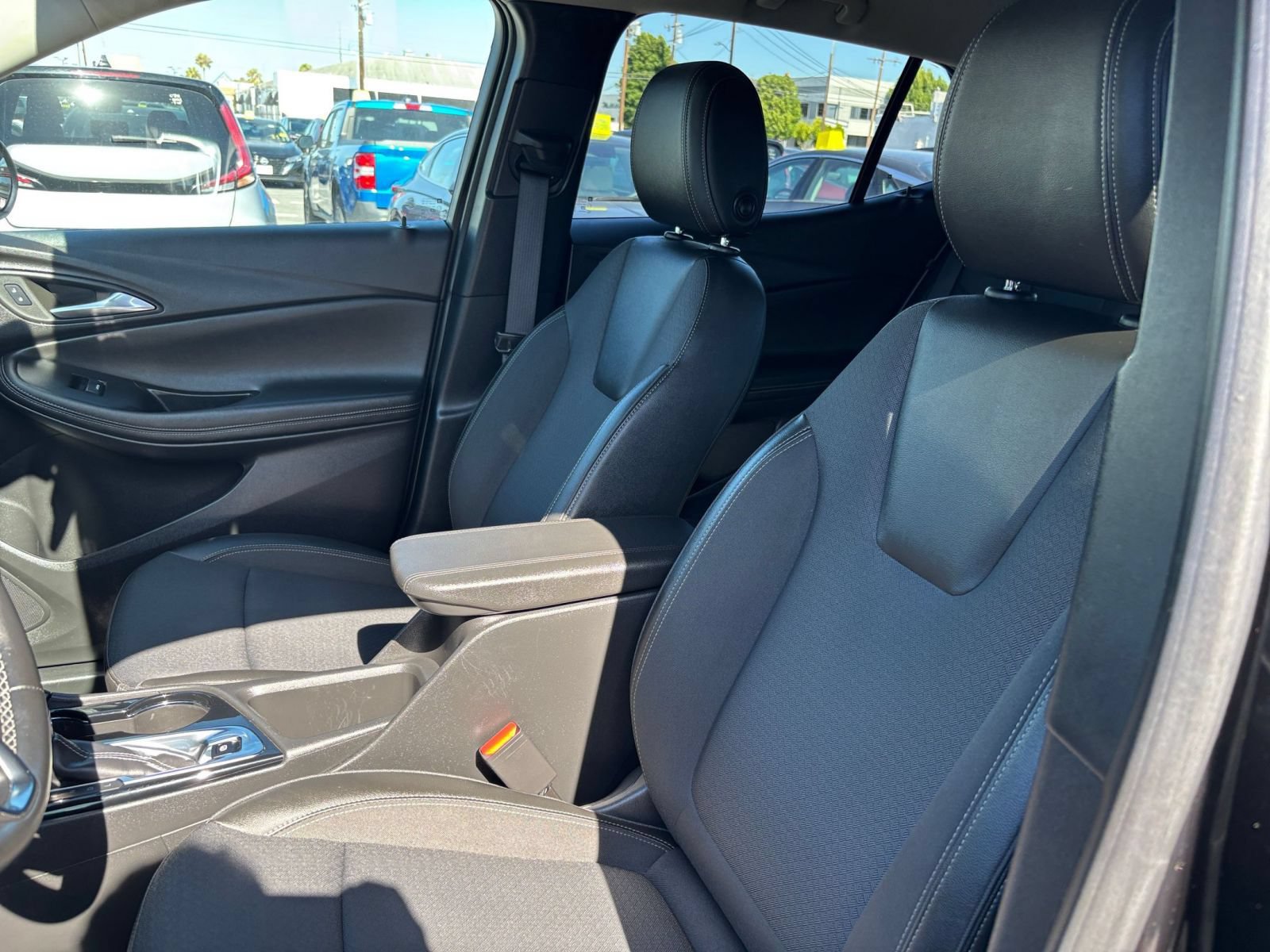 Thumbnail: 2025 Buick Encore GX - 28