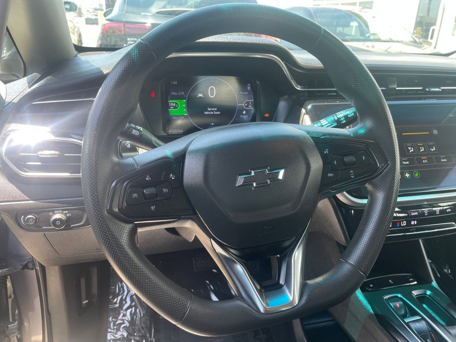 Thumbnail: 2023 Chevrolet Bolt EV - 32
