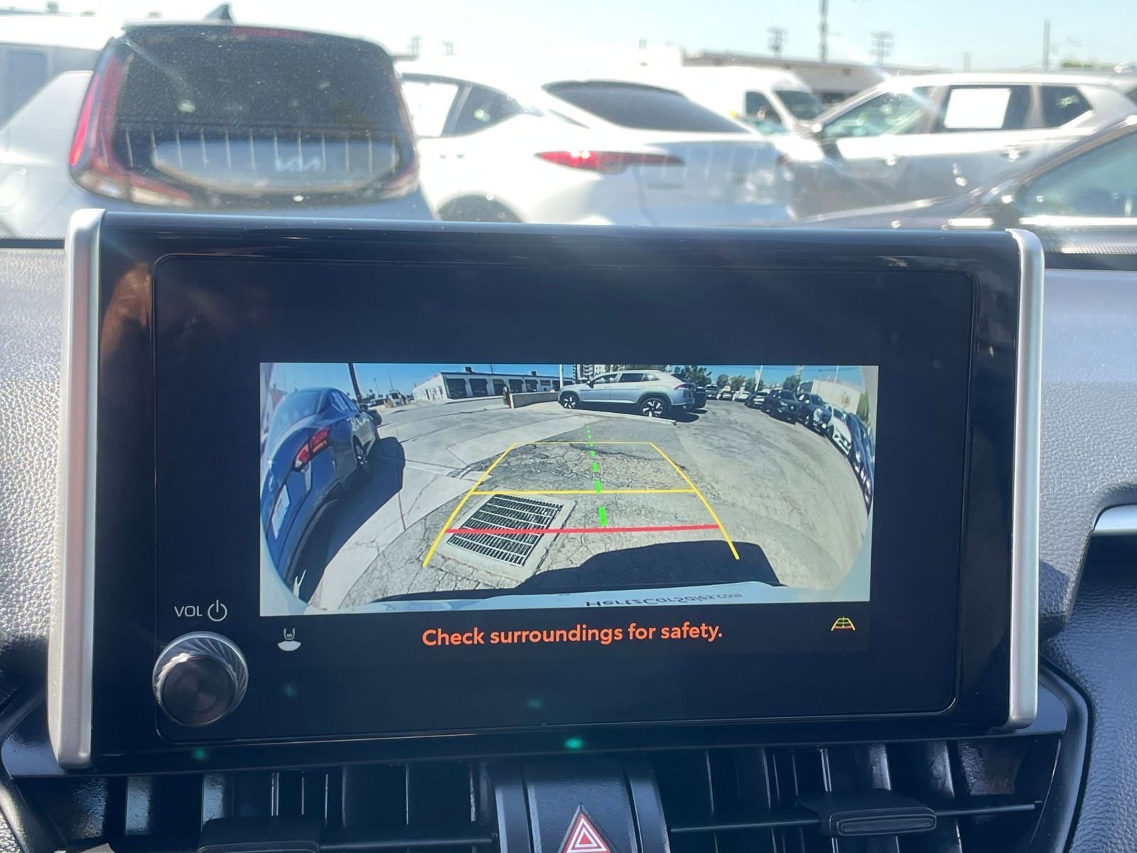 Thumbnail: 2025 Toyota RAV4 - 27